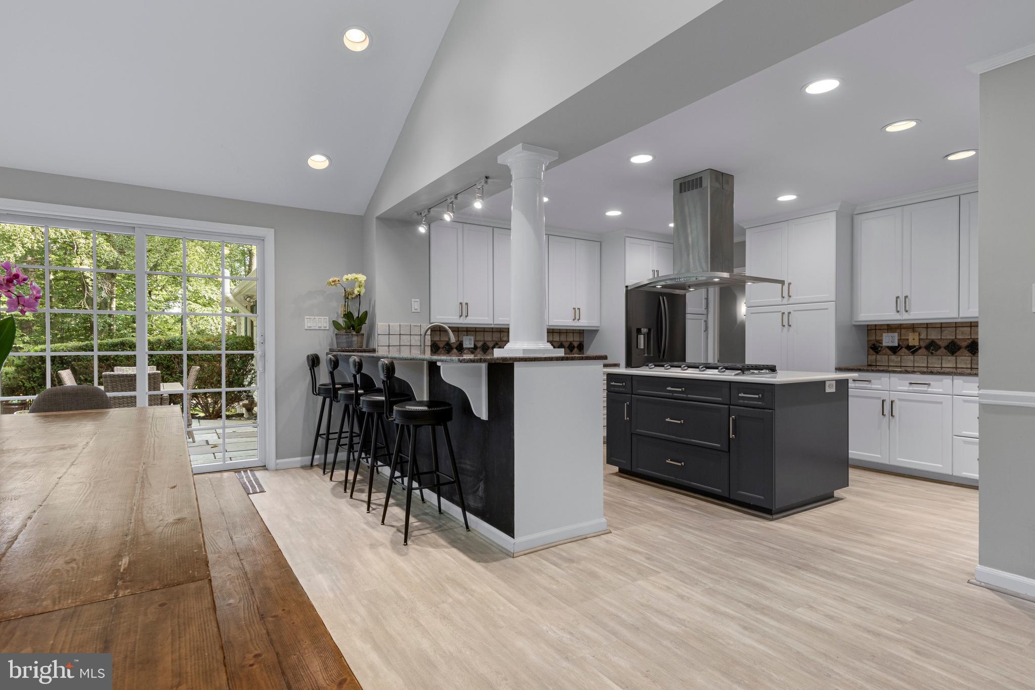 WEIRWOOD - Residential