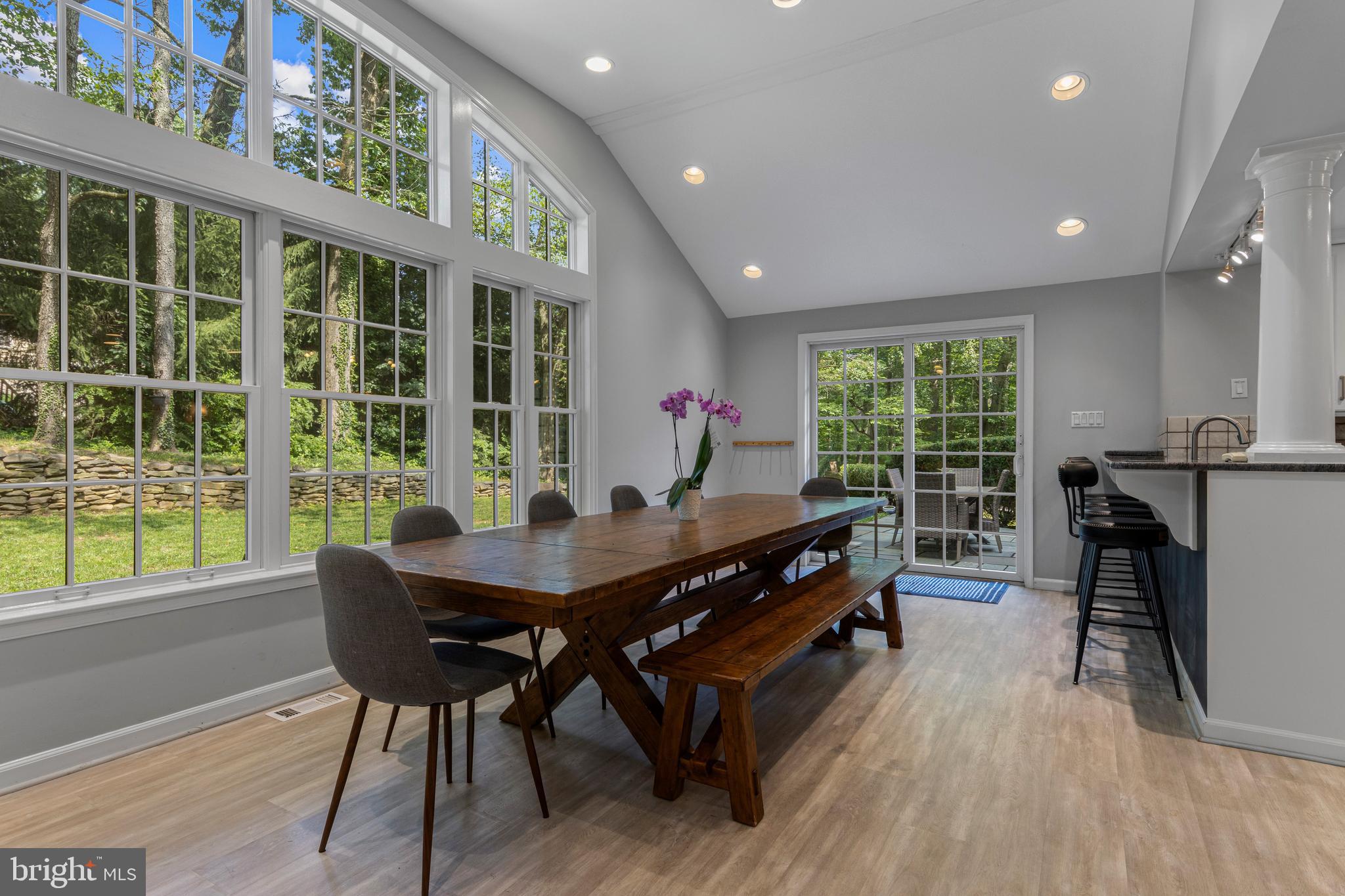 WEIRWOOD - Residential