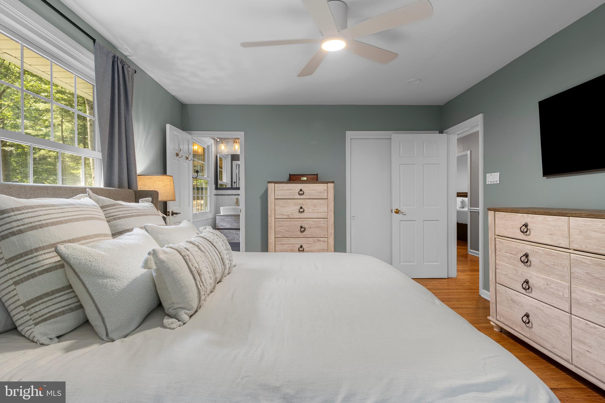 WEIRWOOD - Residential