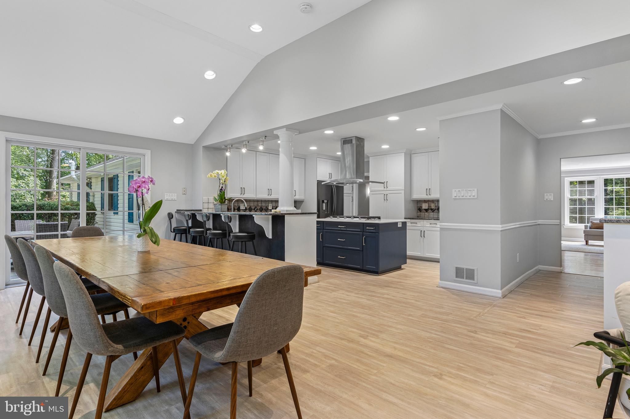 WEIRWOOD - Residential