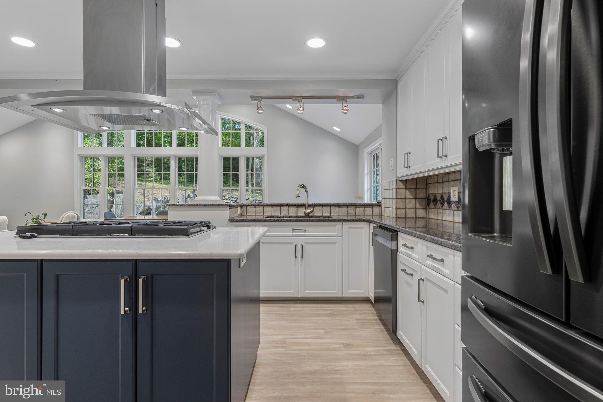 WEIRWOOD - Residential