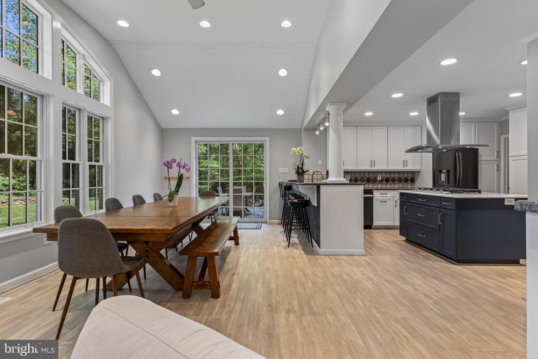 WEIRWOOD - Residential