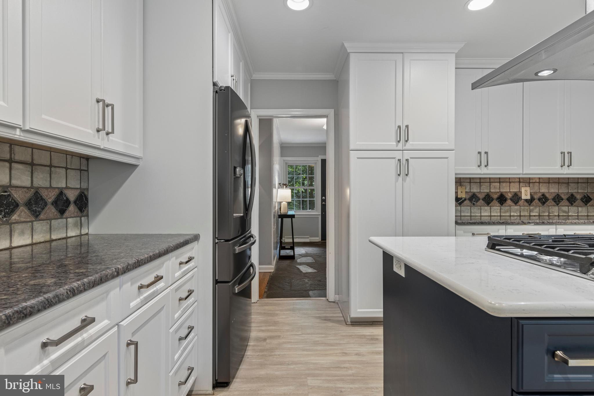 WEIRWOOD - Residential