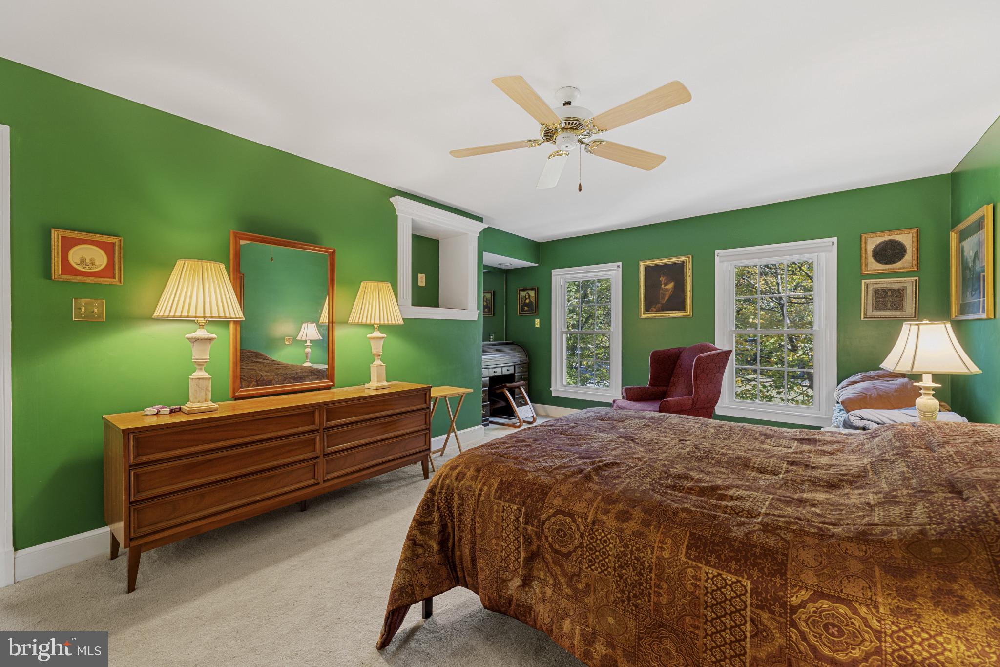 LAKE MONTCLAIR - Residential