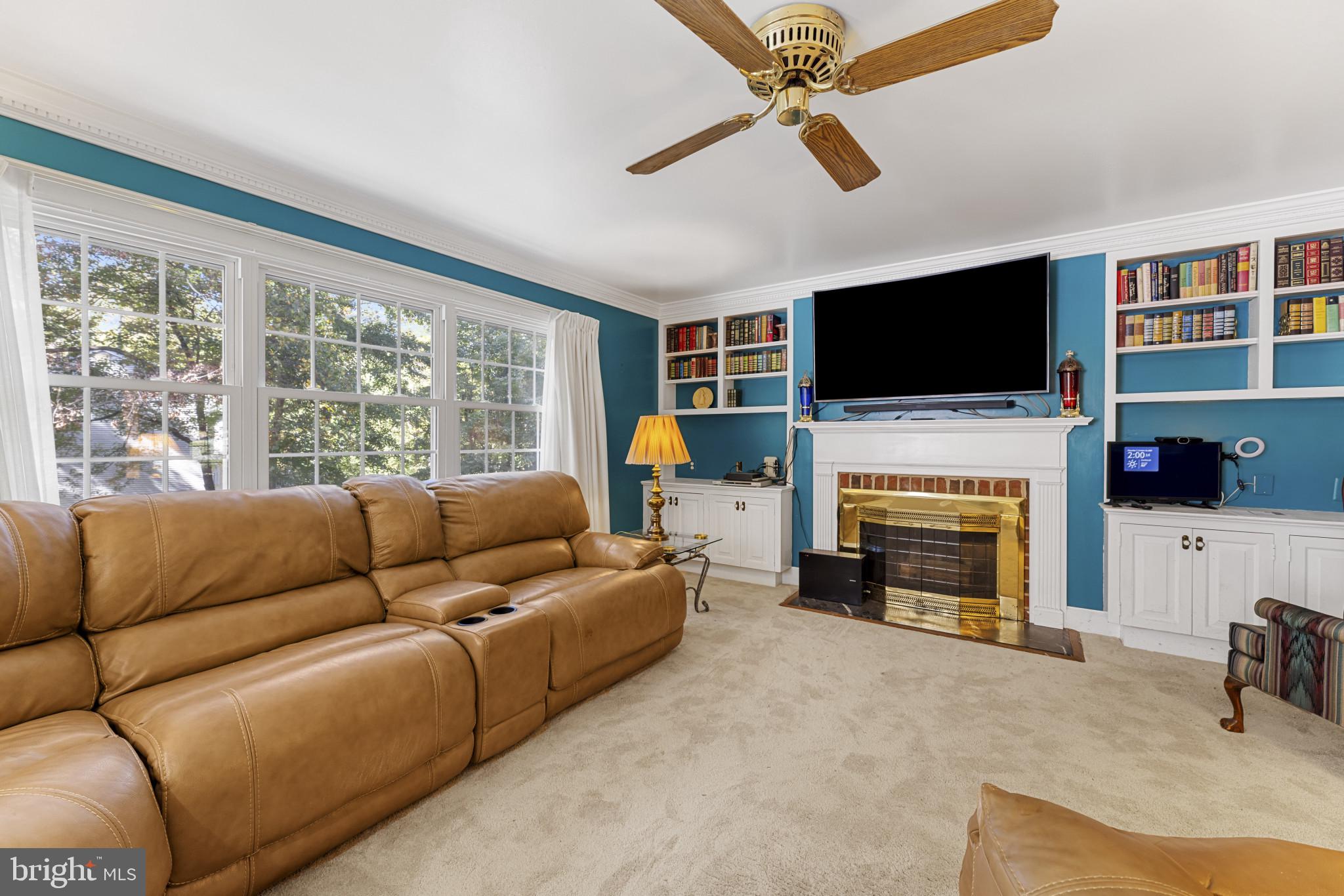 LAKE MONTCLAIR - Residential