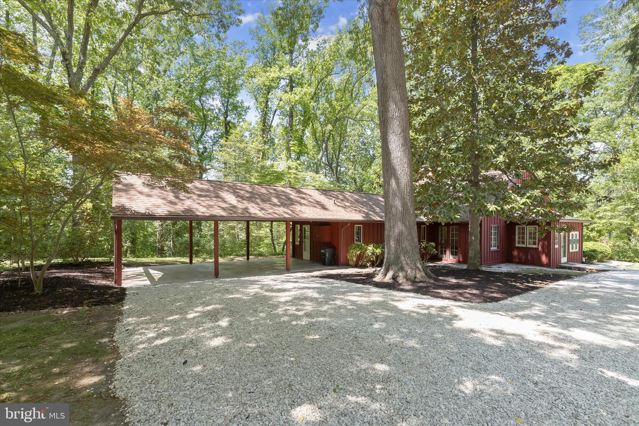 GIBSON ISLAND - Residential
