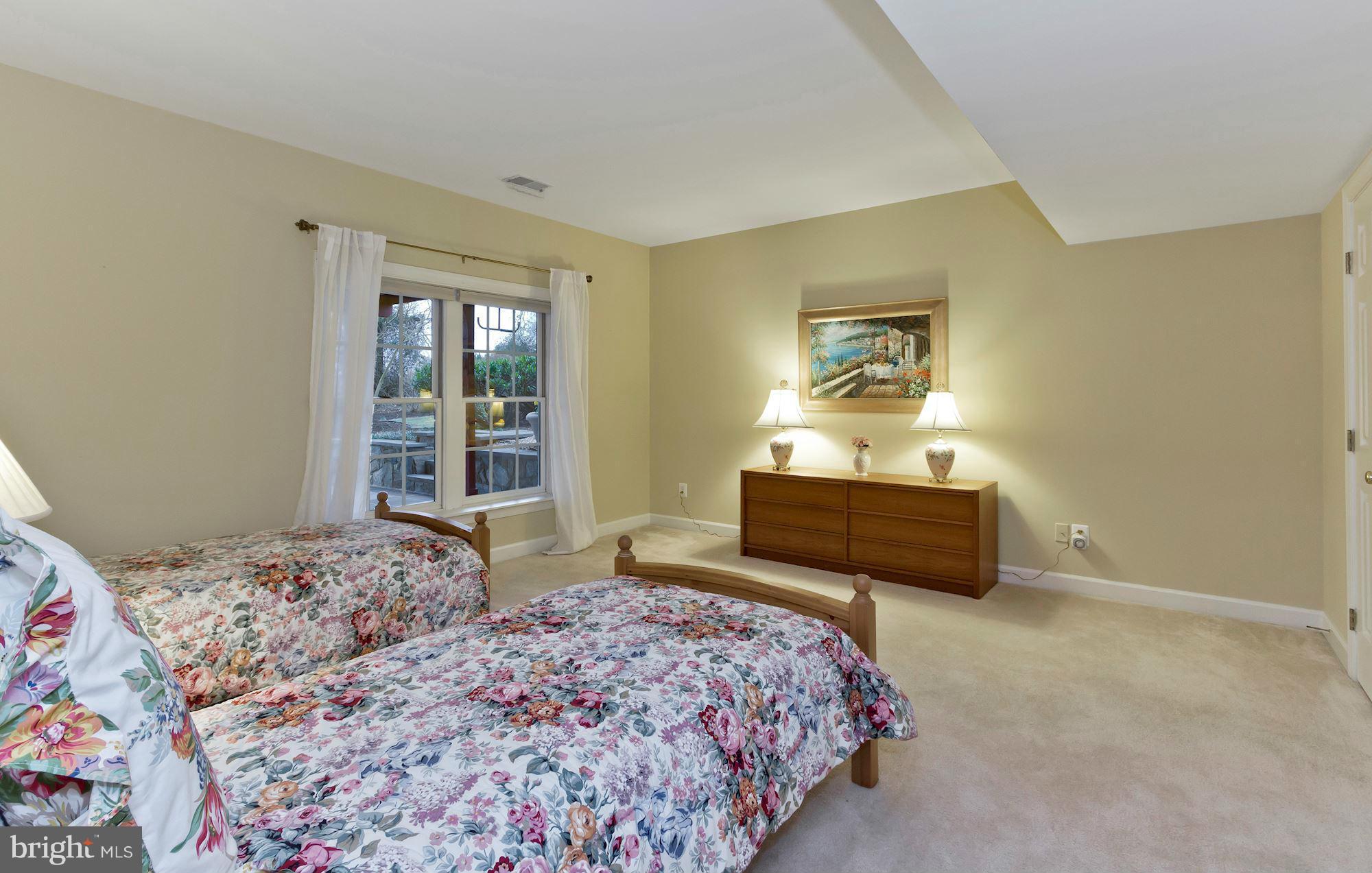 GAITHER HUNT - Residential