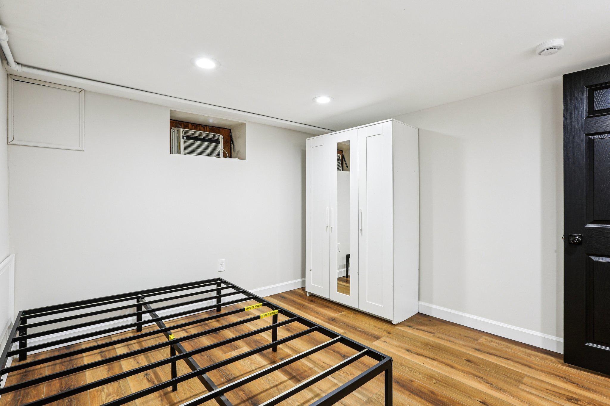 MIDDLEBOROUGH - Residential