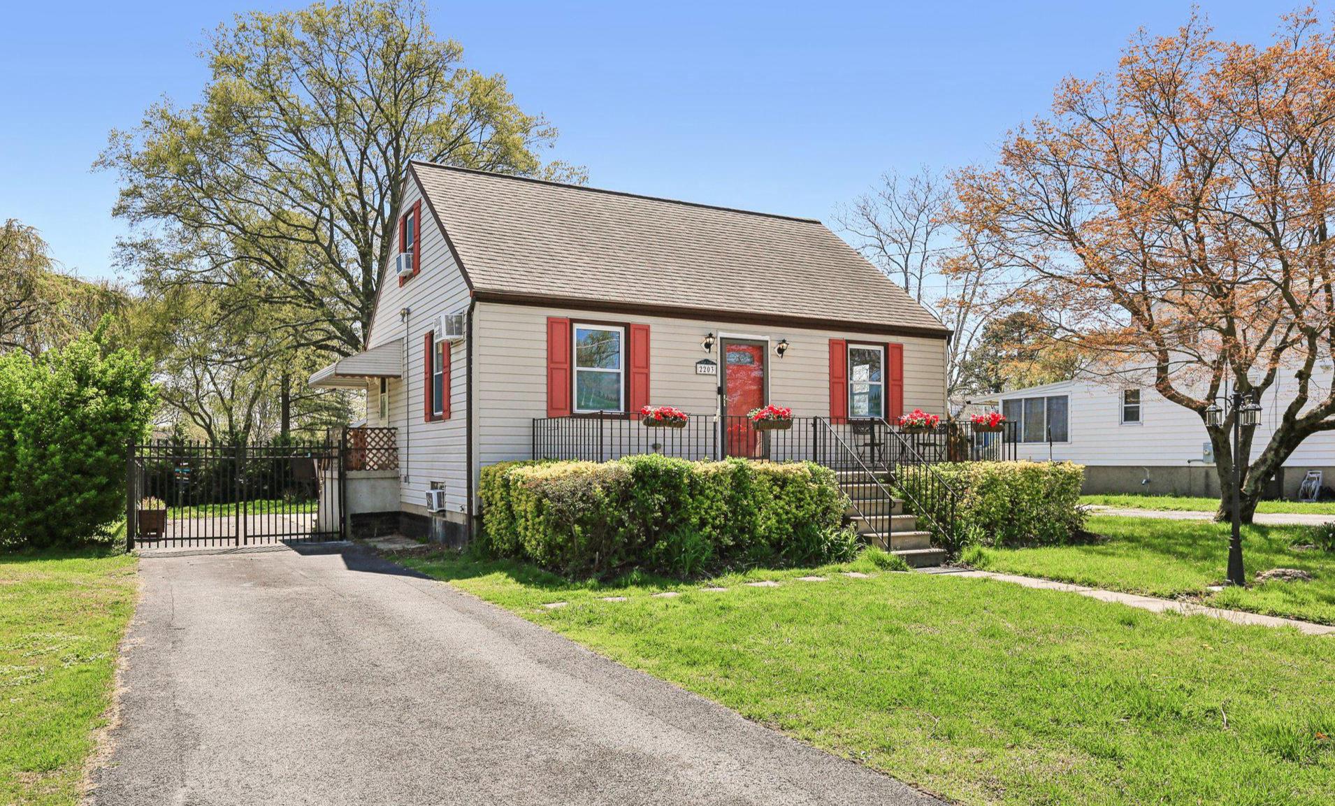 MIDDLEBOROUGH - Residential