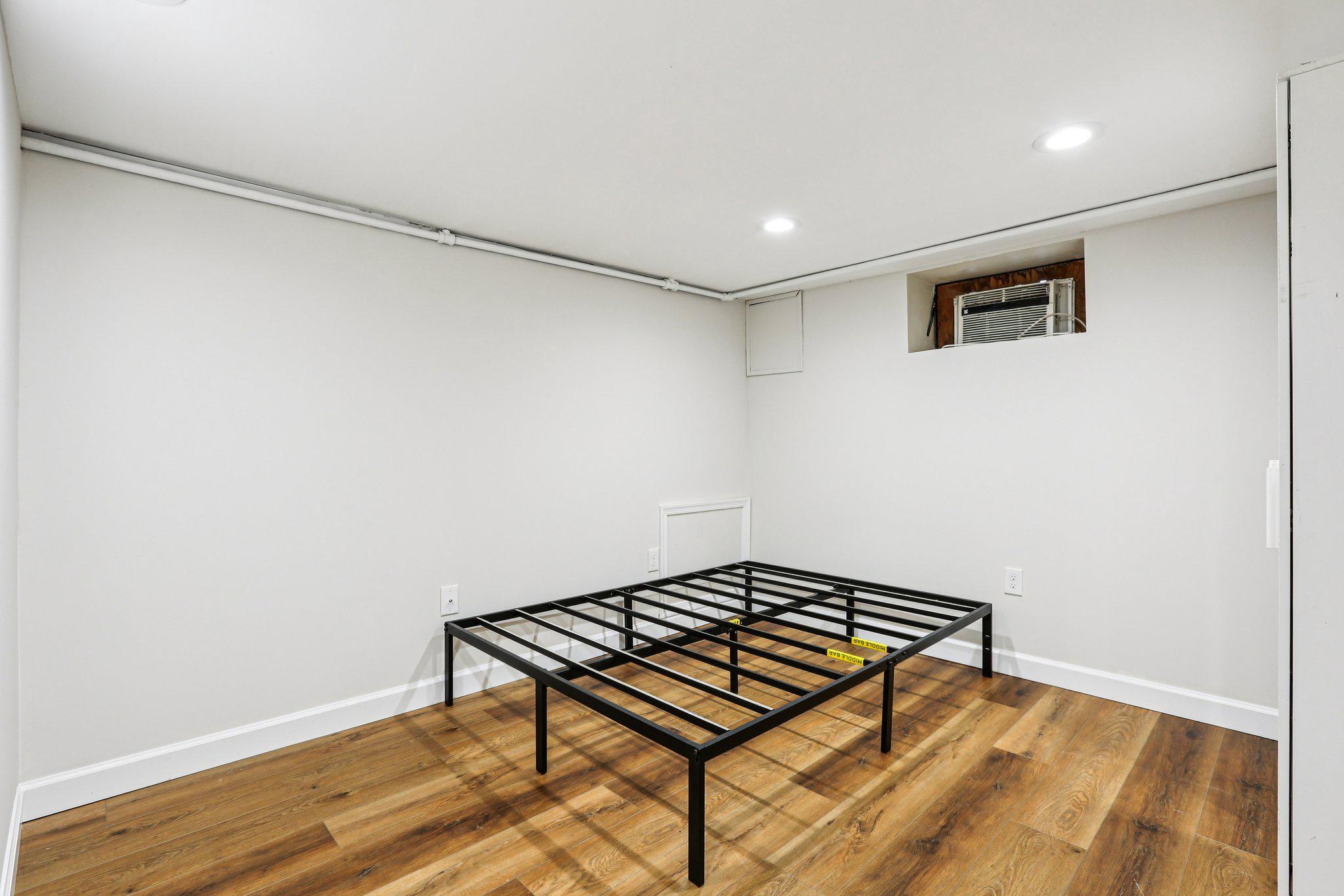 MIDDLEBOROUGH - Residential