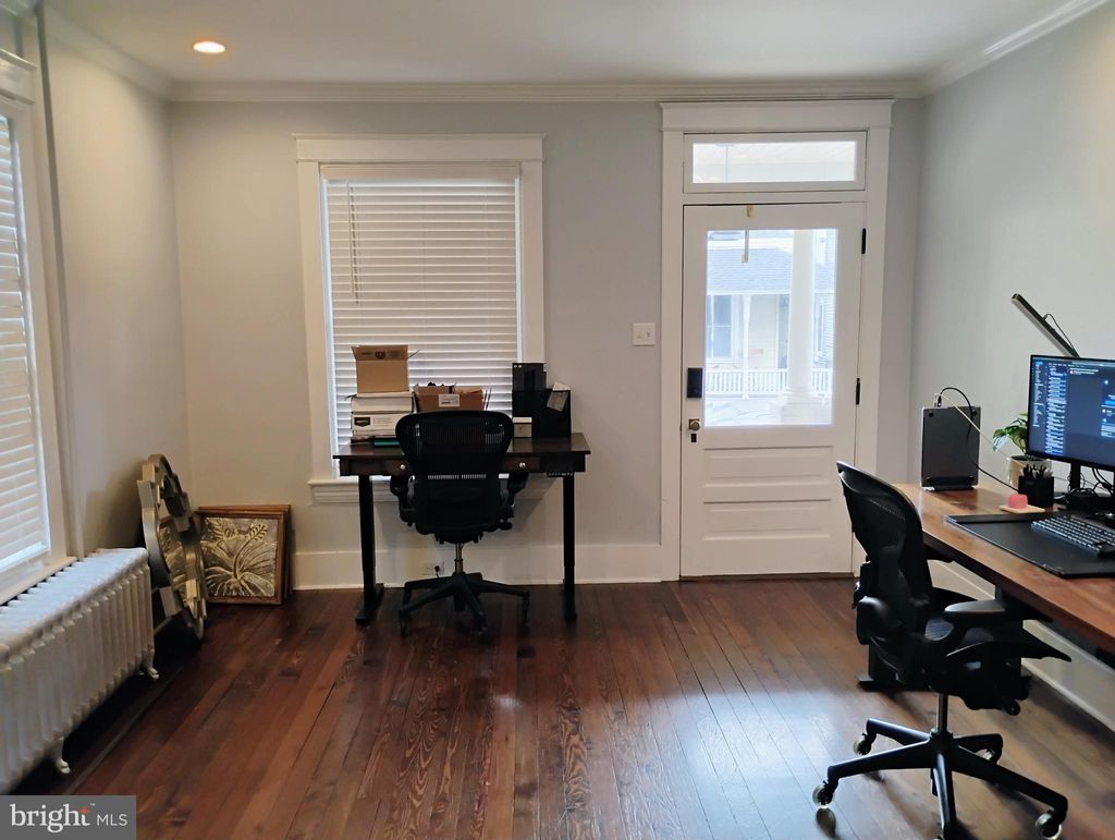 Photo of 111 E Lincoln Avenue, LITITZ, PA 17543 (MLS # PALA2073580)