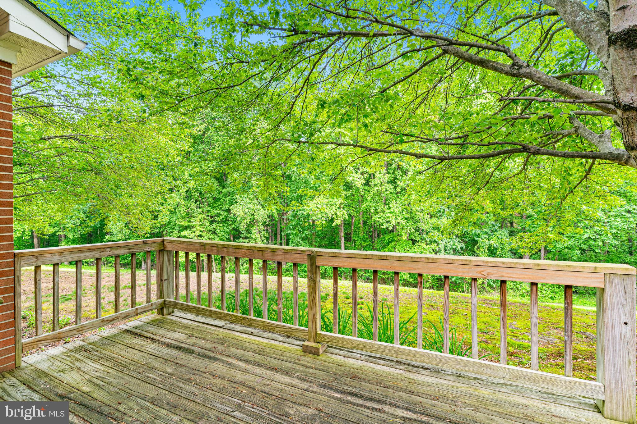 TWIN LAKES - Residential