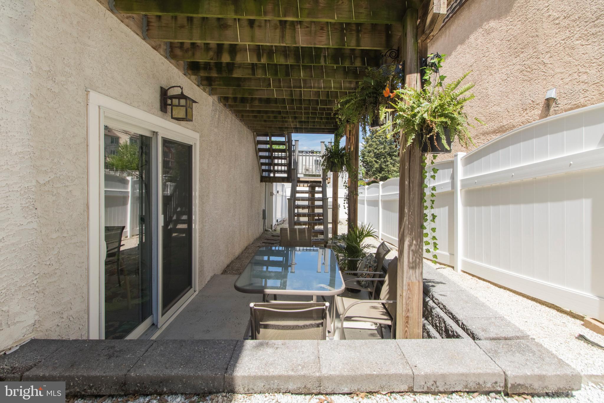 CONSHOHOCKEN - Residential