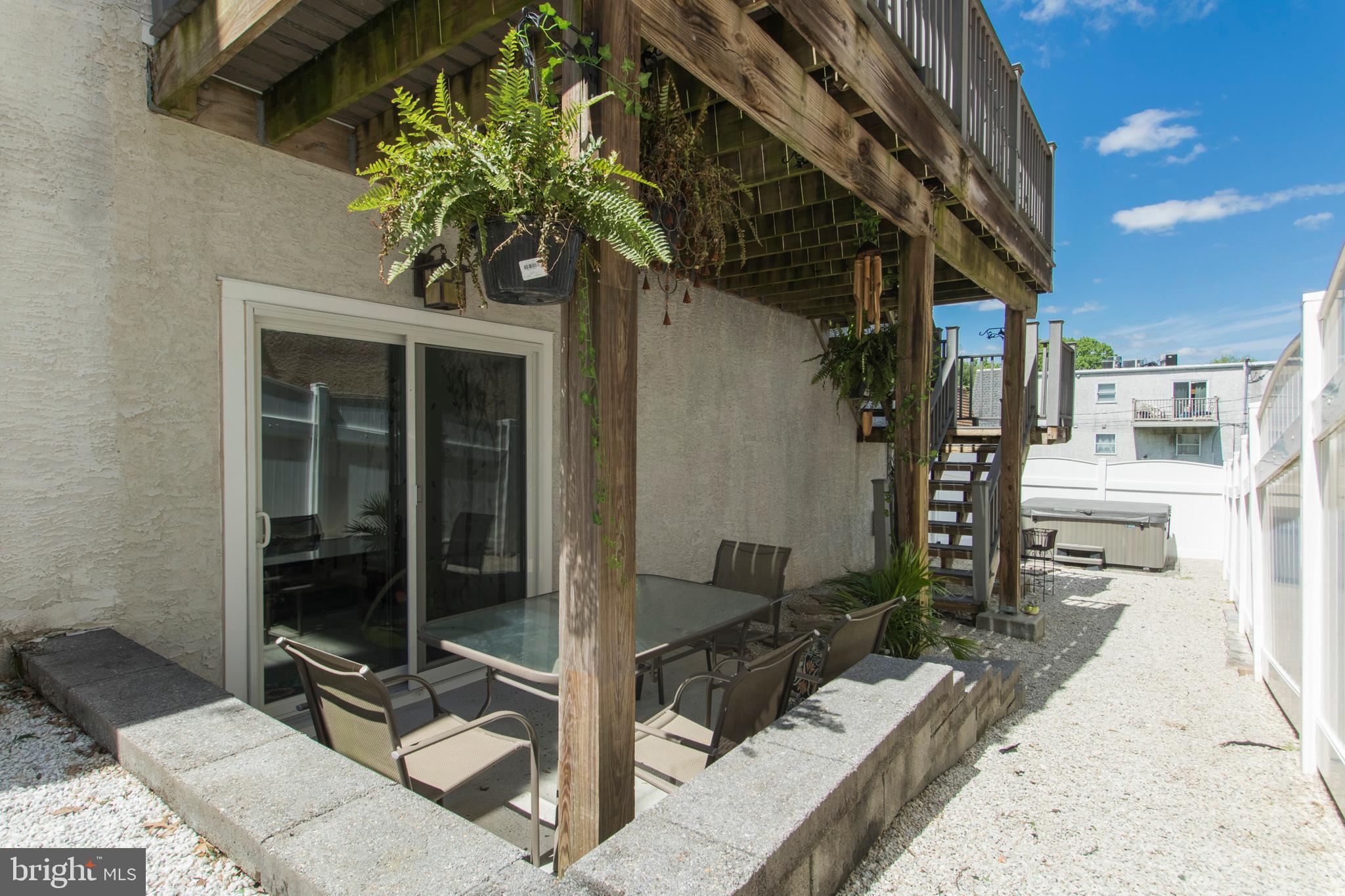 CONSHOHOCKEN - Residential