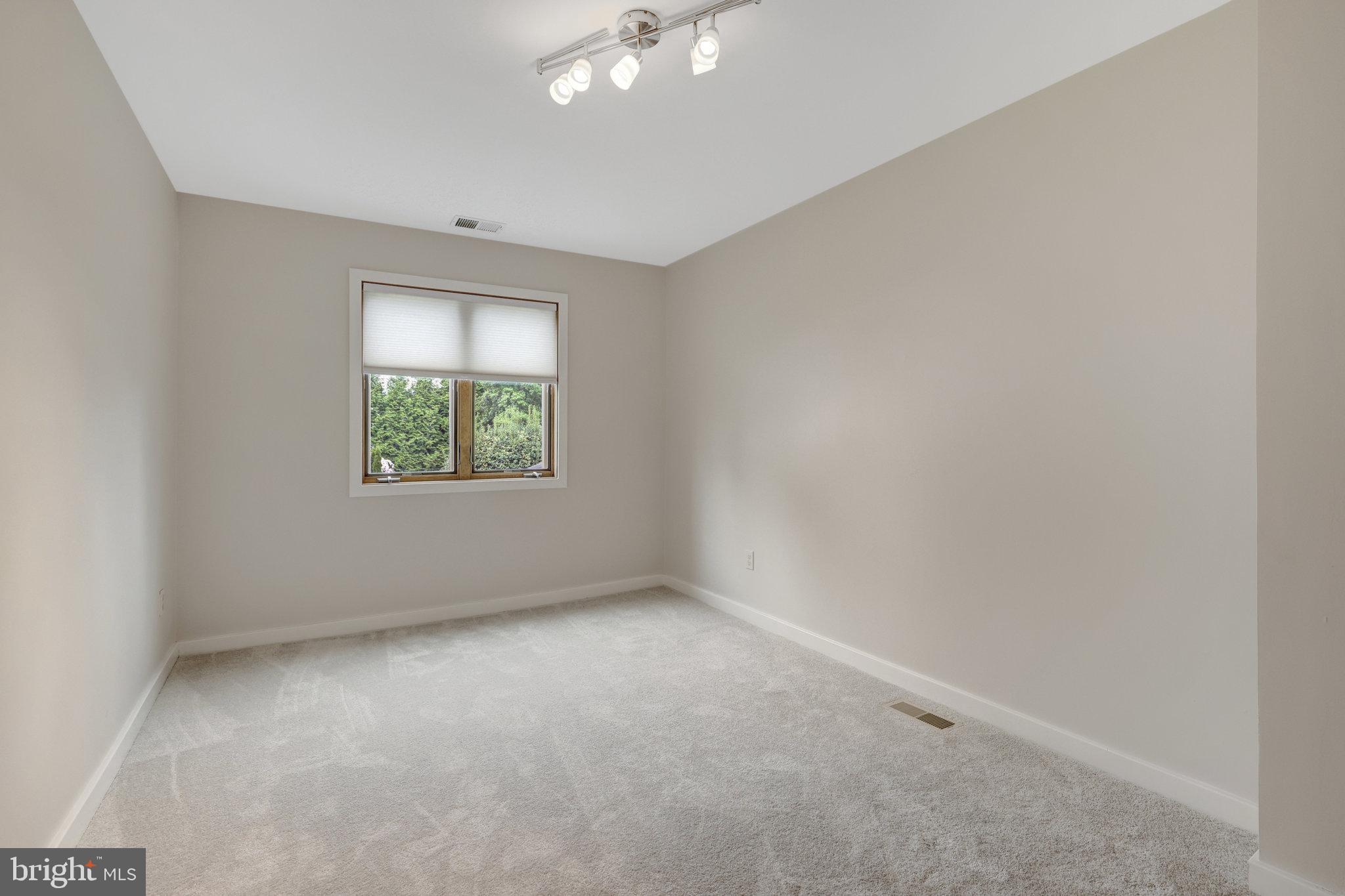 NEW HOPE - Residential