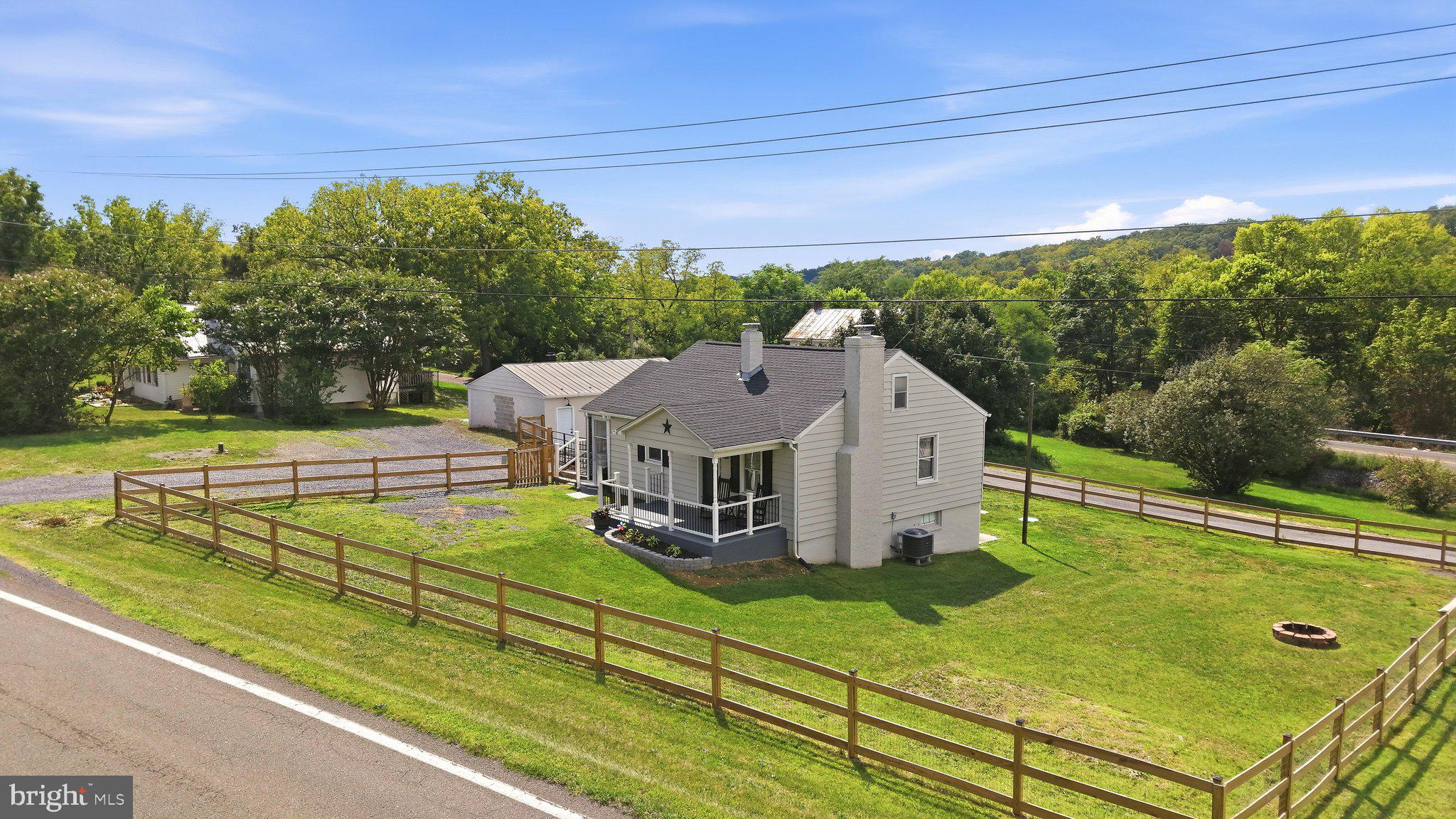 1131 JOHN MARSHALL HIGHWAY