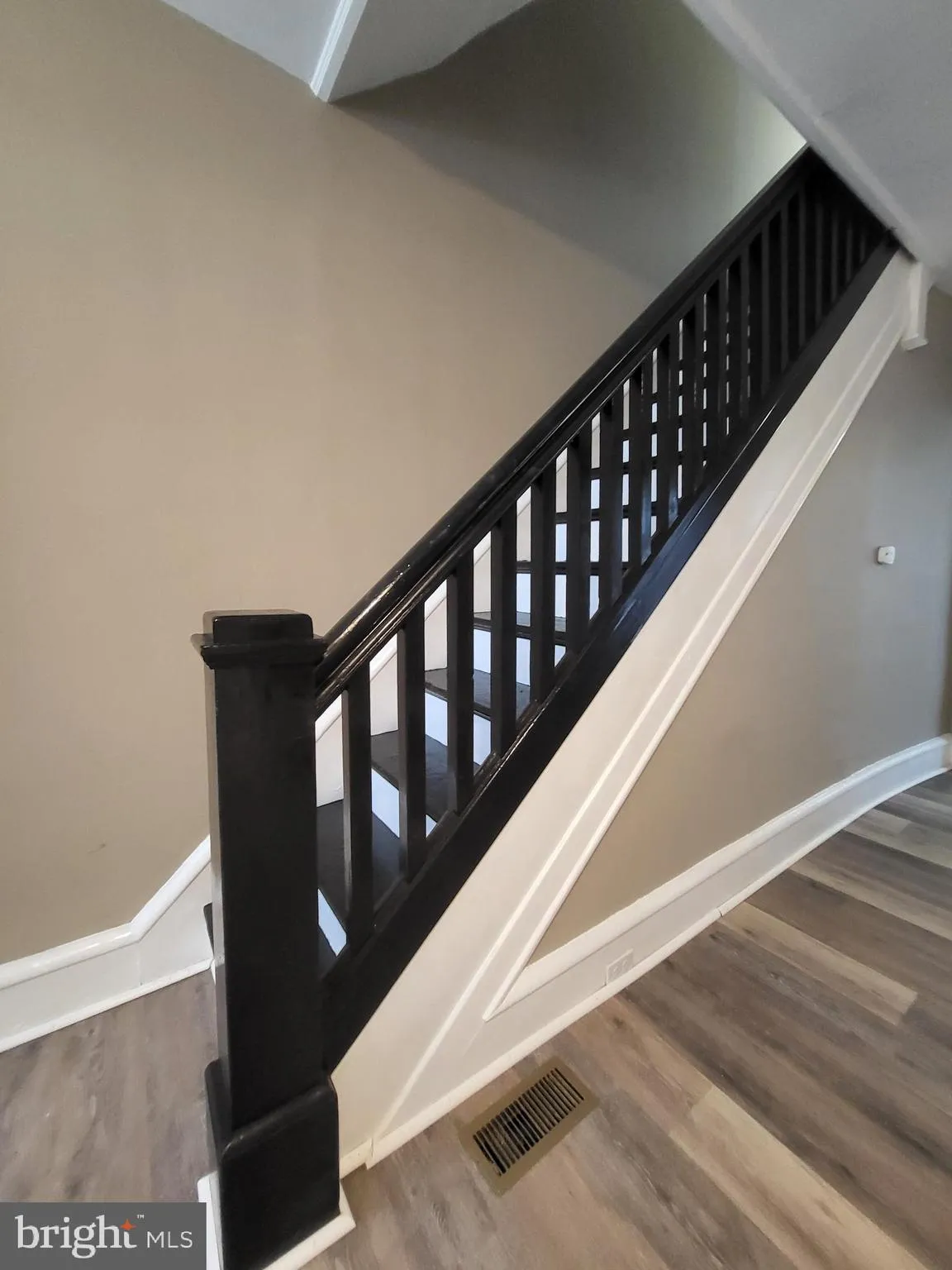 Reading, Pennsylvania 19601, United States, 5 Bedrooms Bedrooms, ,2 BathroomsBathrooms,Residential,Active,85601