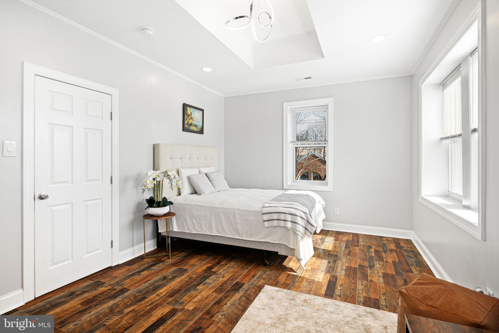 BELLA VISTA - Residential