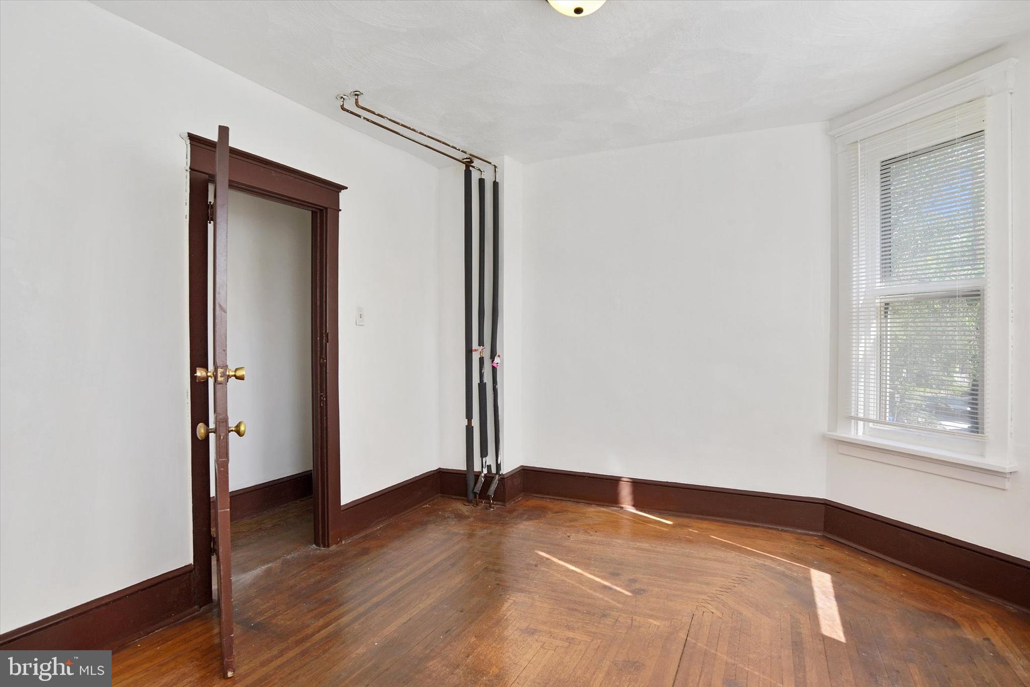 HARRISBURG CITY - Residential