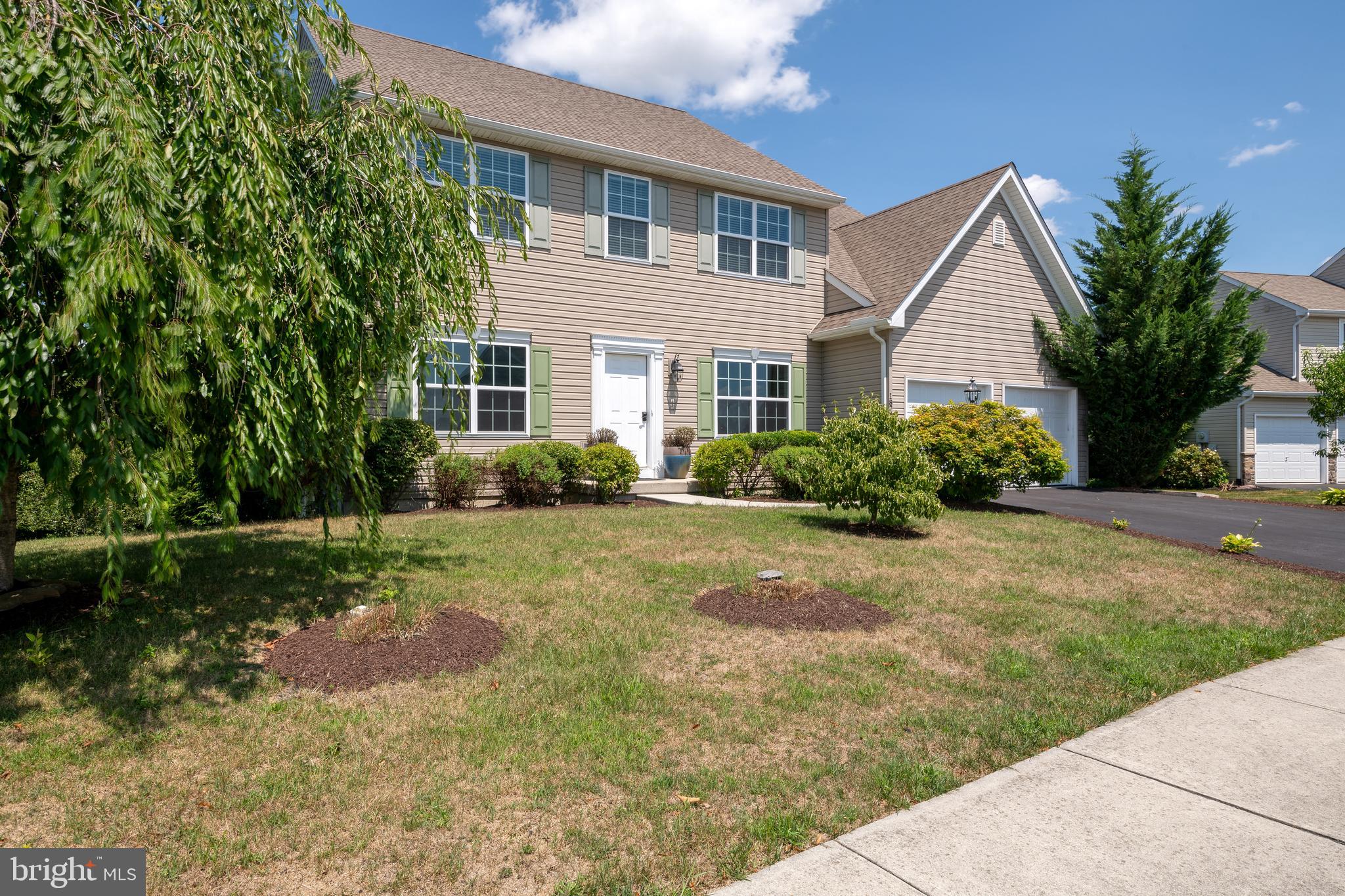 1876 CREEK VIEW DRIVE