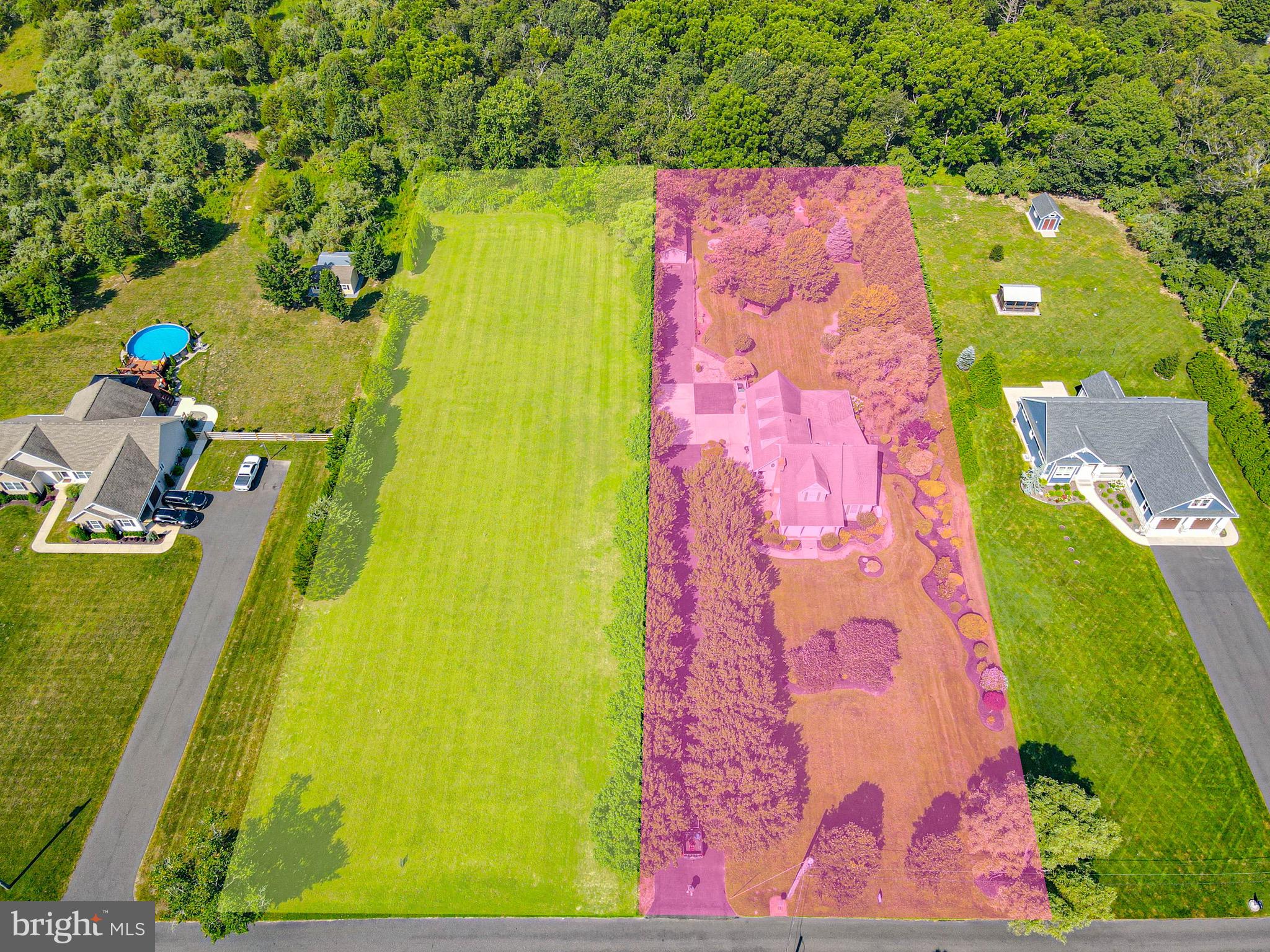 405 WINTERBERRY LANE