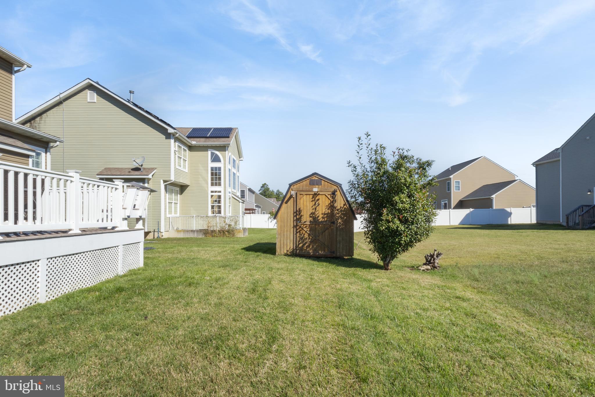 LIGHTHOUSE ESTATES - Residential