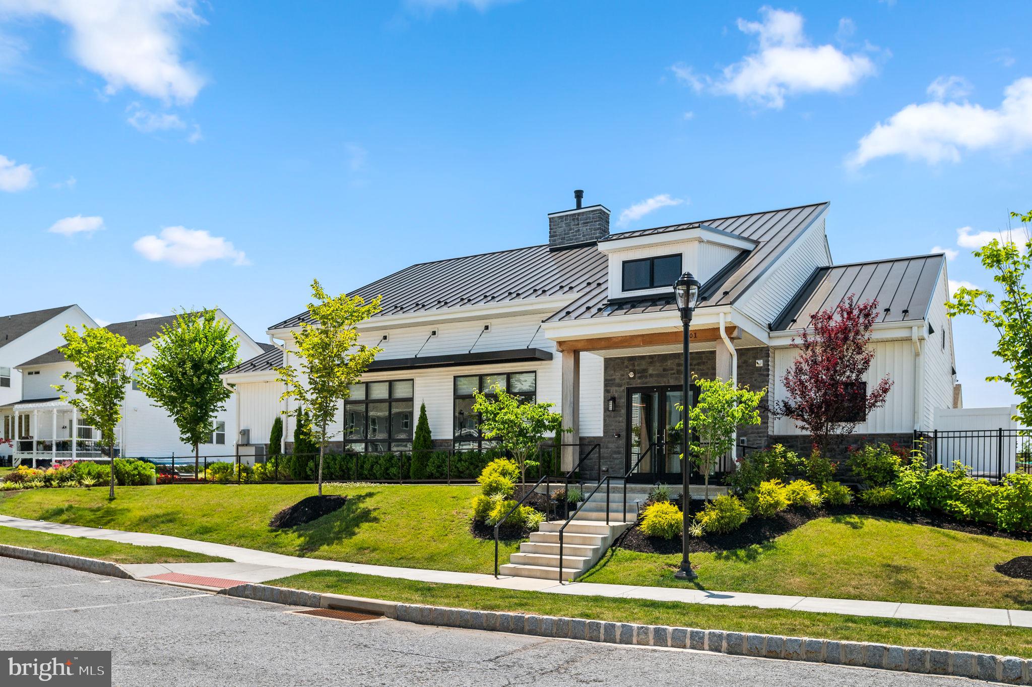 FRANKLIN STATION - Residential