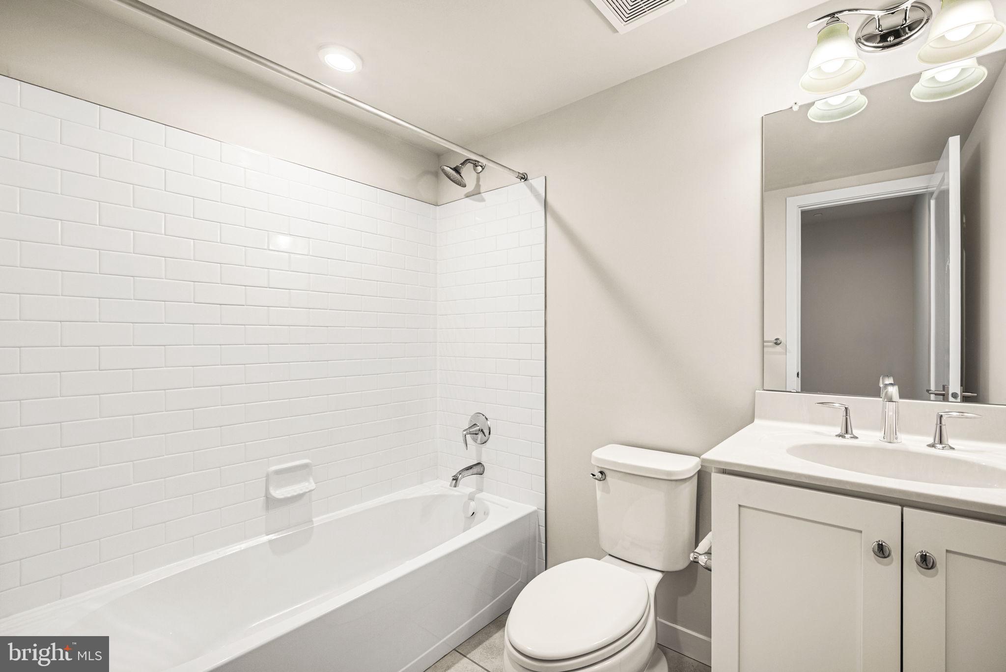 FRANKLIN STATION - Residential