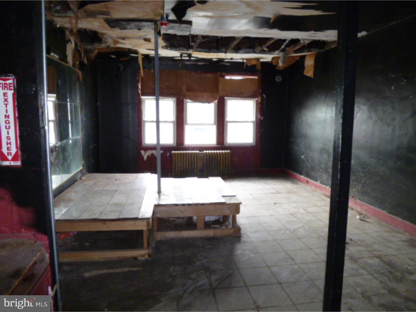 WEST PHILADELPHIA - Commercial Sale