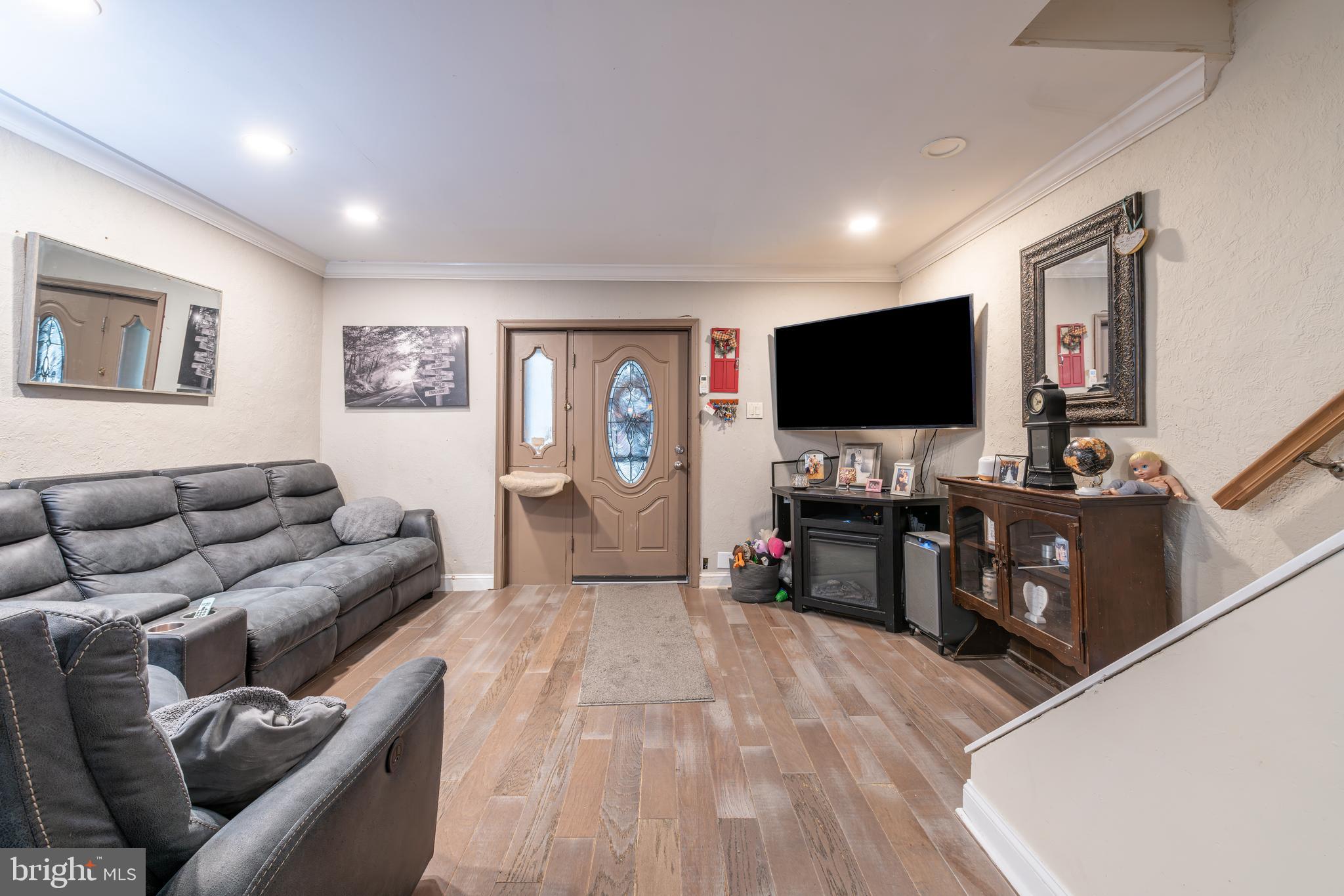 MARCONI PARK EAST - Residential