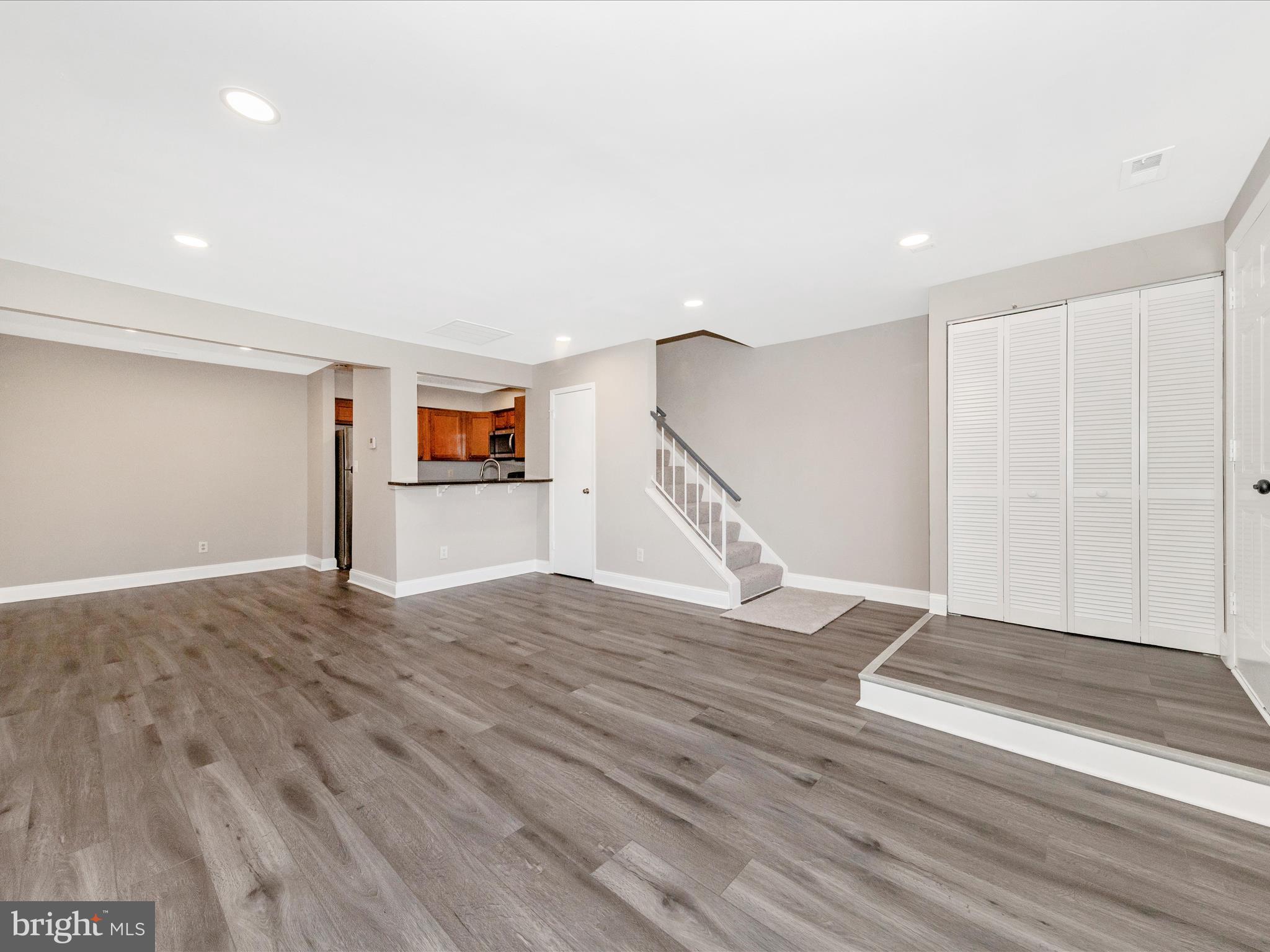 BRANDERMILL - Residential