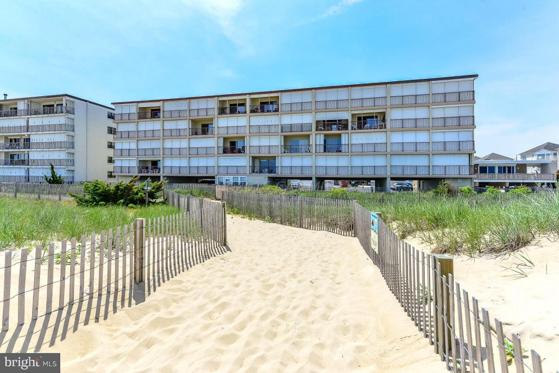 YOU MUST SEE THIS ONE NOW! Absolutely beautiful direct oceanfront studio condominium,has a fabulous view of the beach and ocean. Updated condo,comes fully furnished, just bring your toothbrush! ELEVATOR, POOL, STEPS TO THE BEACH, what more could you want at this great price! Electric storm shutters too.The perfect beach getaway - with an onsite manager, a ground floor locker storage unit.