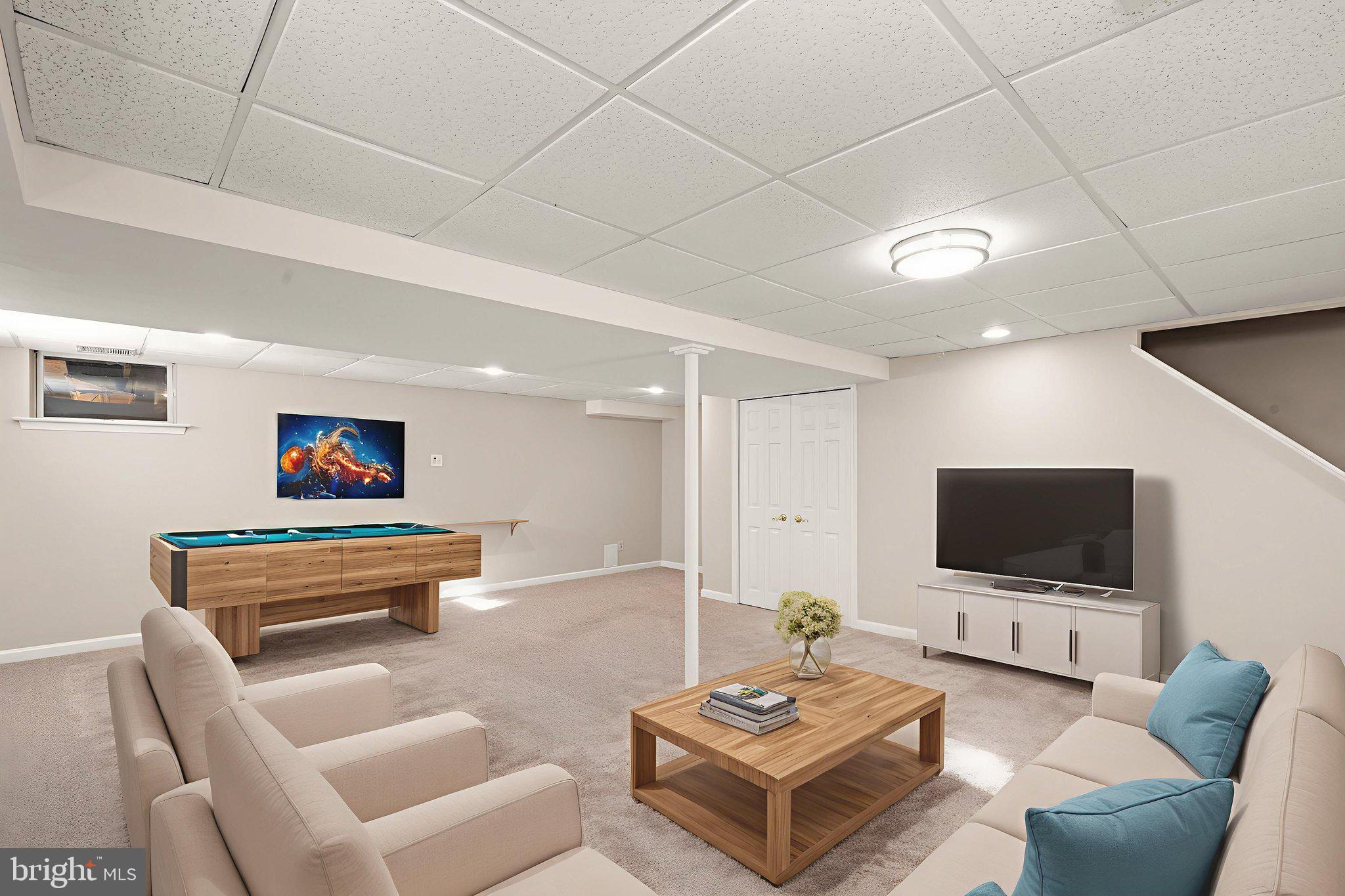 RIVERSIDE - Residential