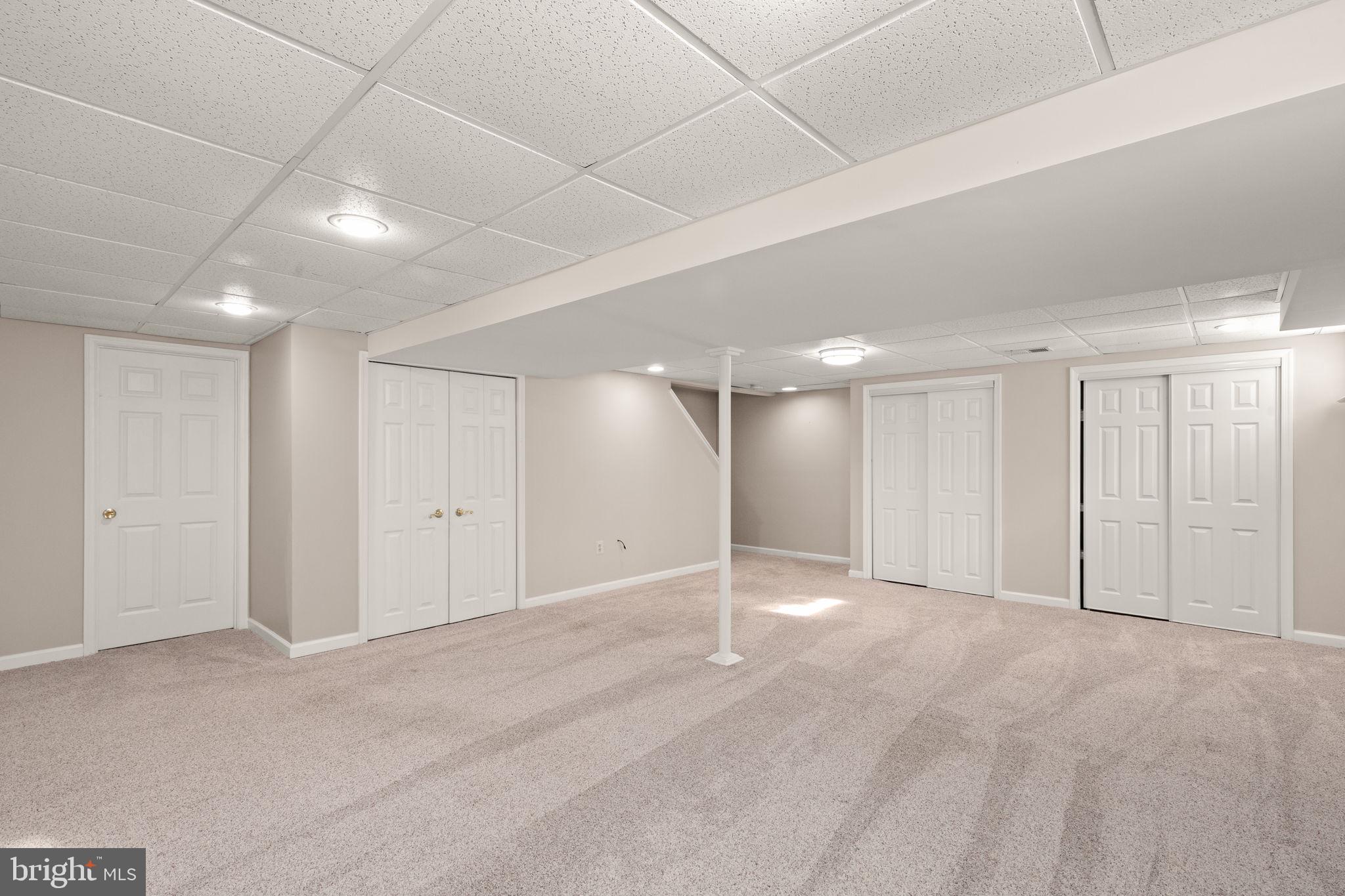 RIVERSIDE - Residential