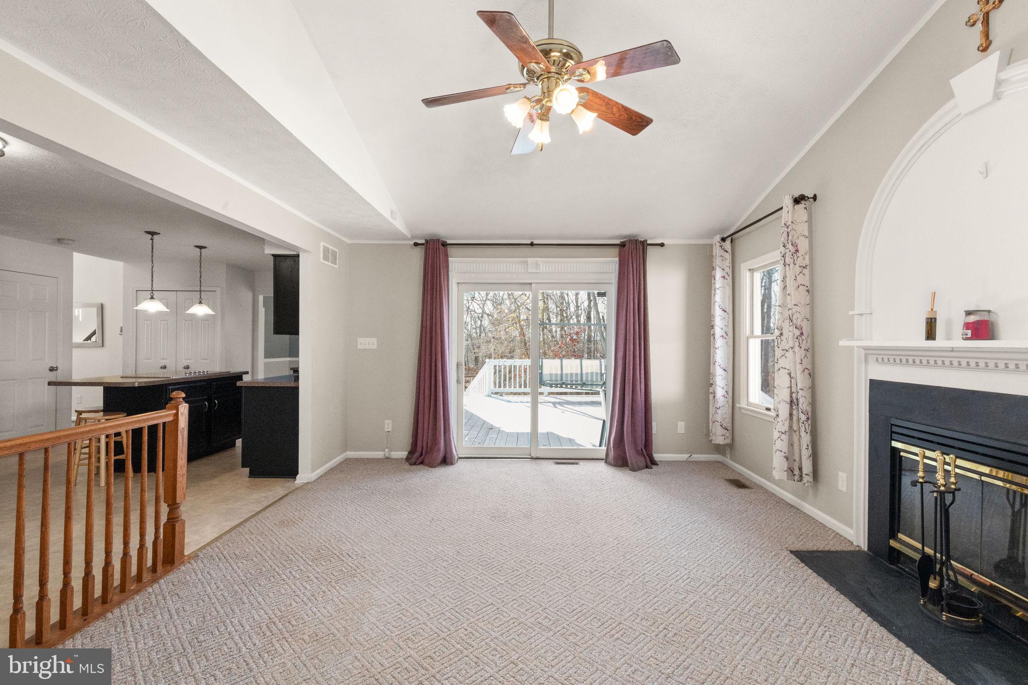 RIVERSIDE - Residential