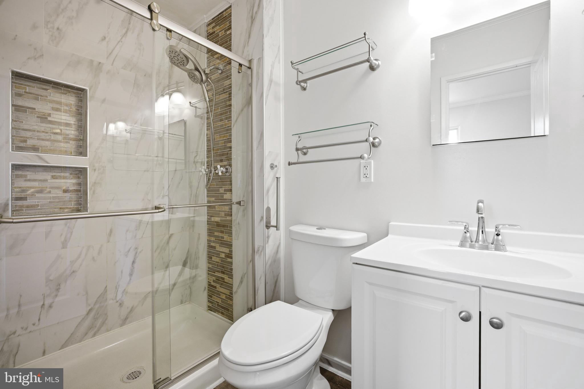 WOODLAWN TERRACE - Residential