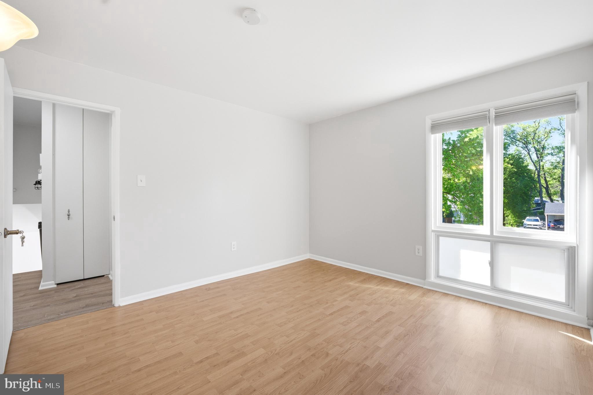 WOODLAWN TERRACE - Residential