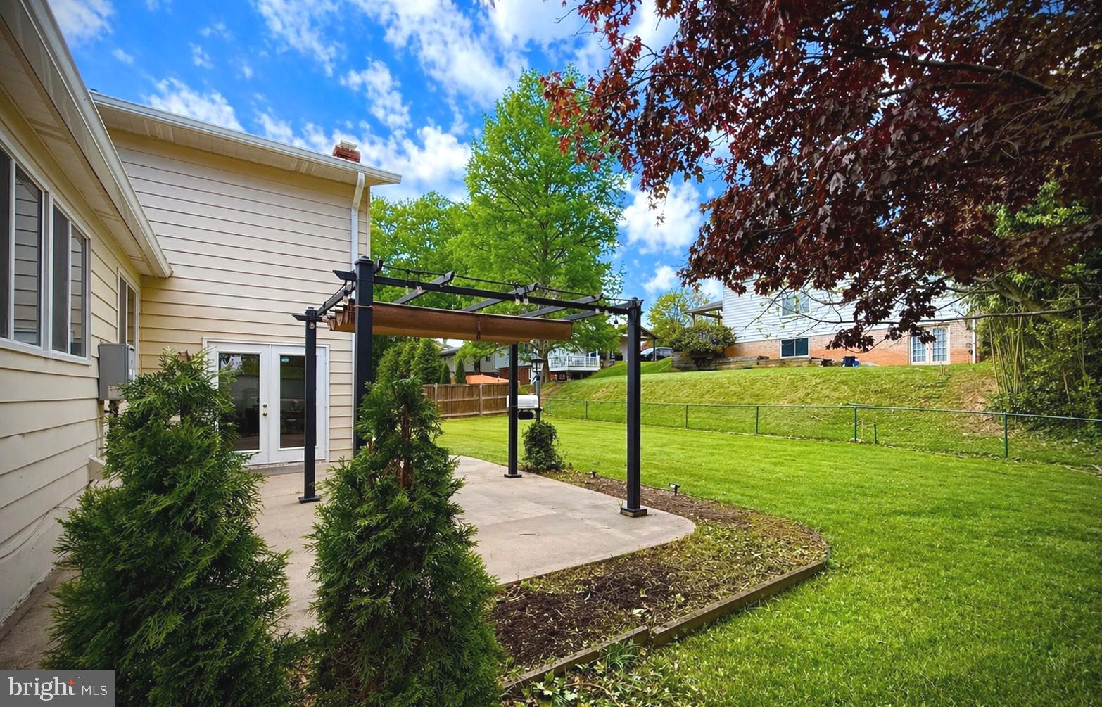 WOODLAWN TERRACE - Residential