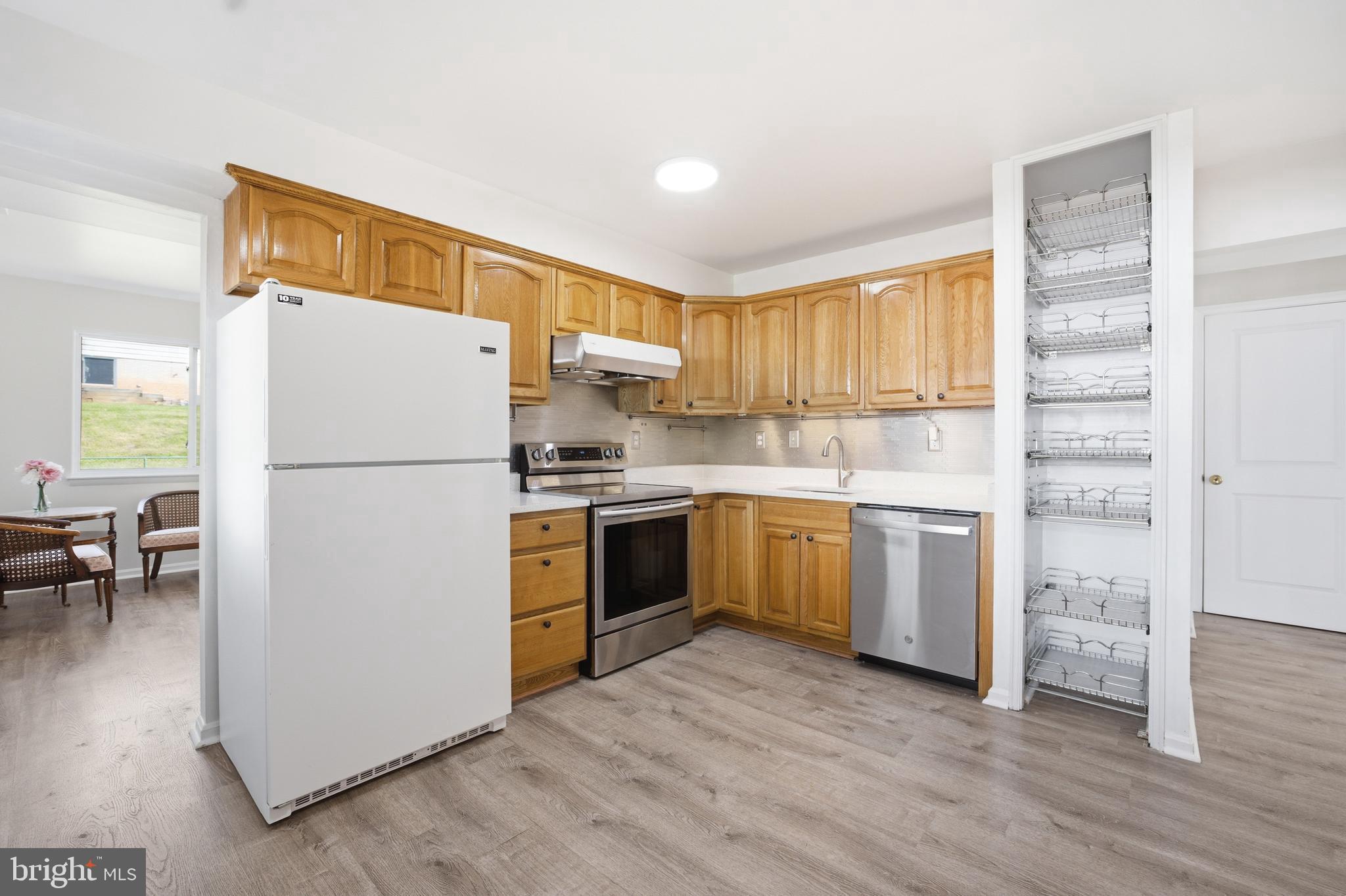 WOODLAWN TERRACE - Residential