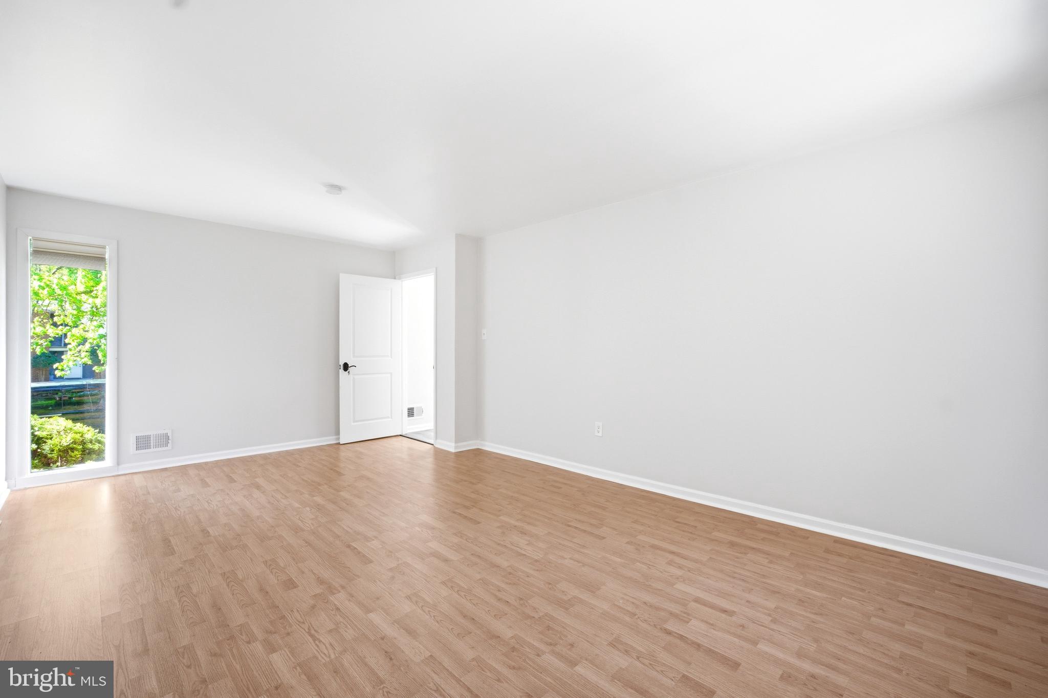 WOODLAWN TERRACE - Residential