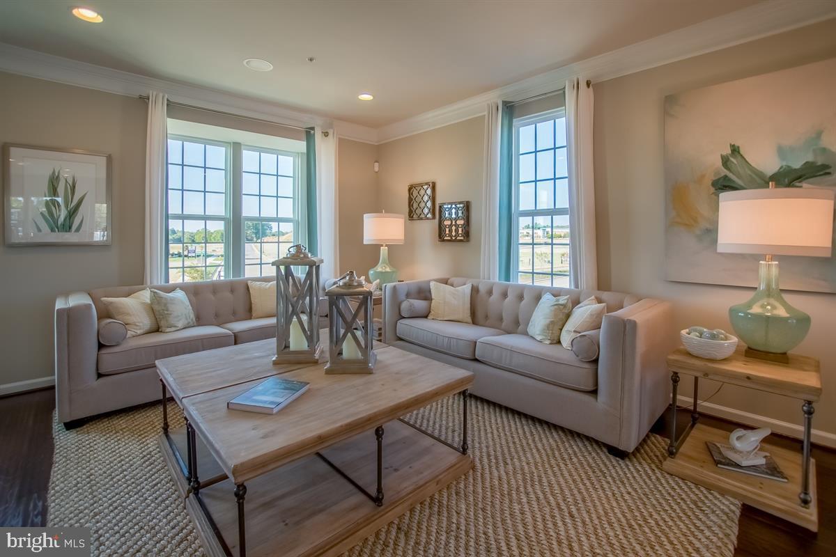 PARKSIDE - Residential