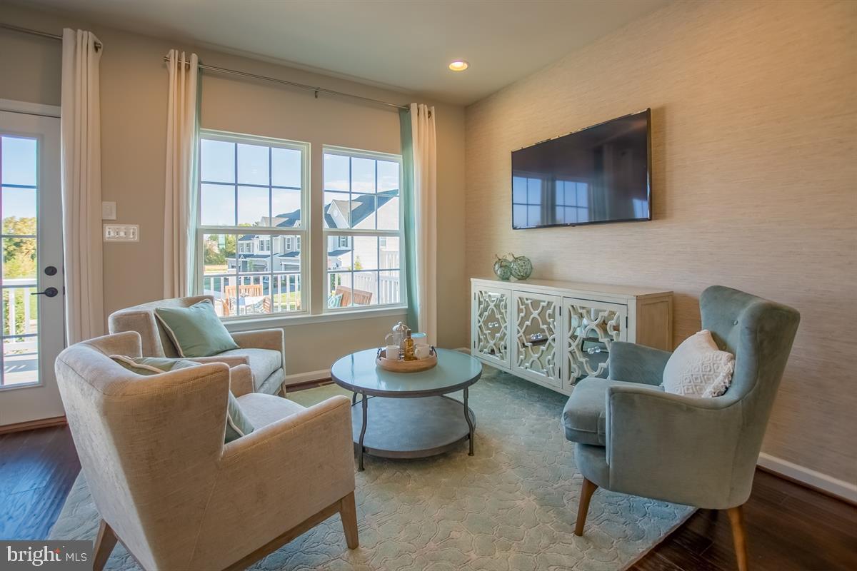 PARKSIDE - Residential