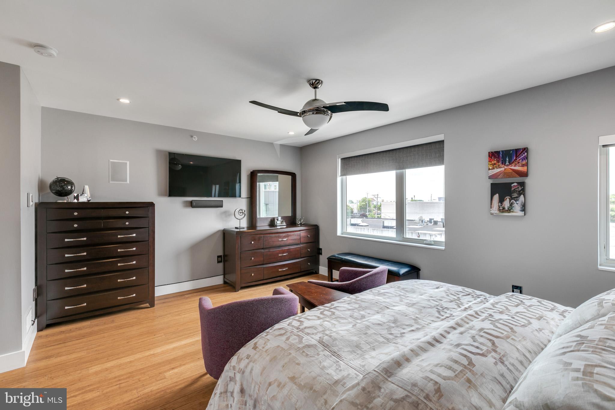 GRADUATE HOSPITAL - Residential