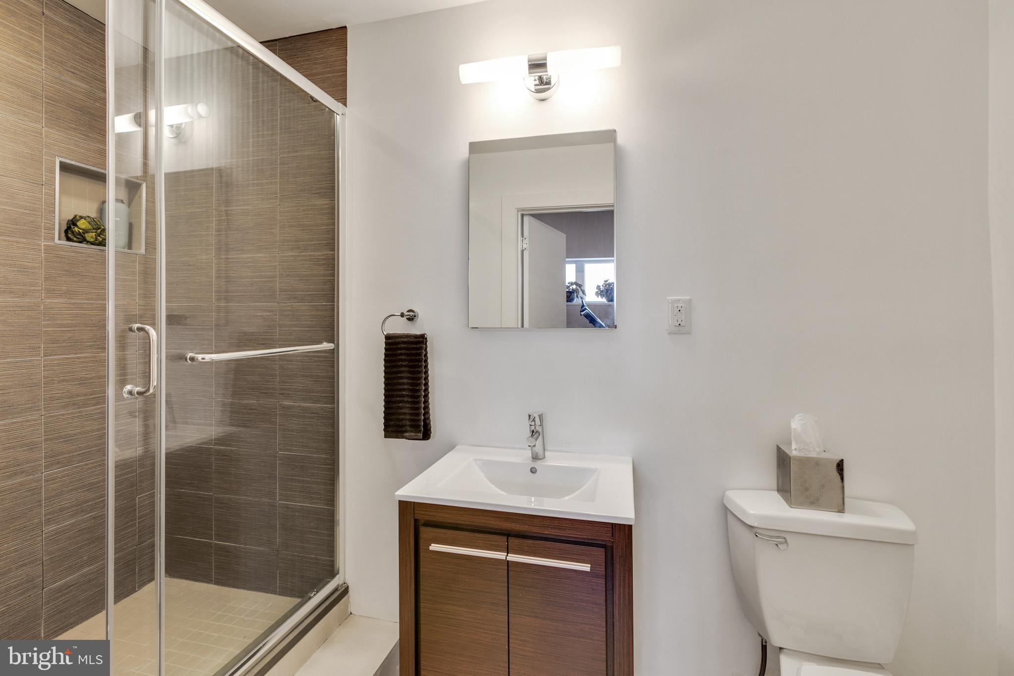 GRADUATE HOSPITAL - Residential