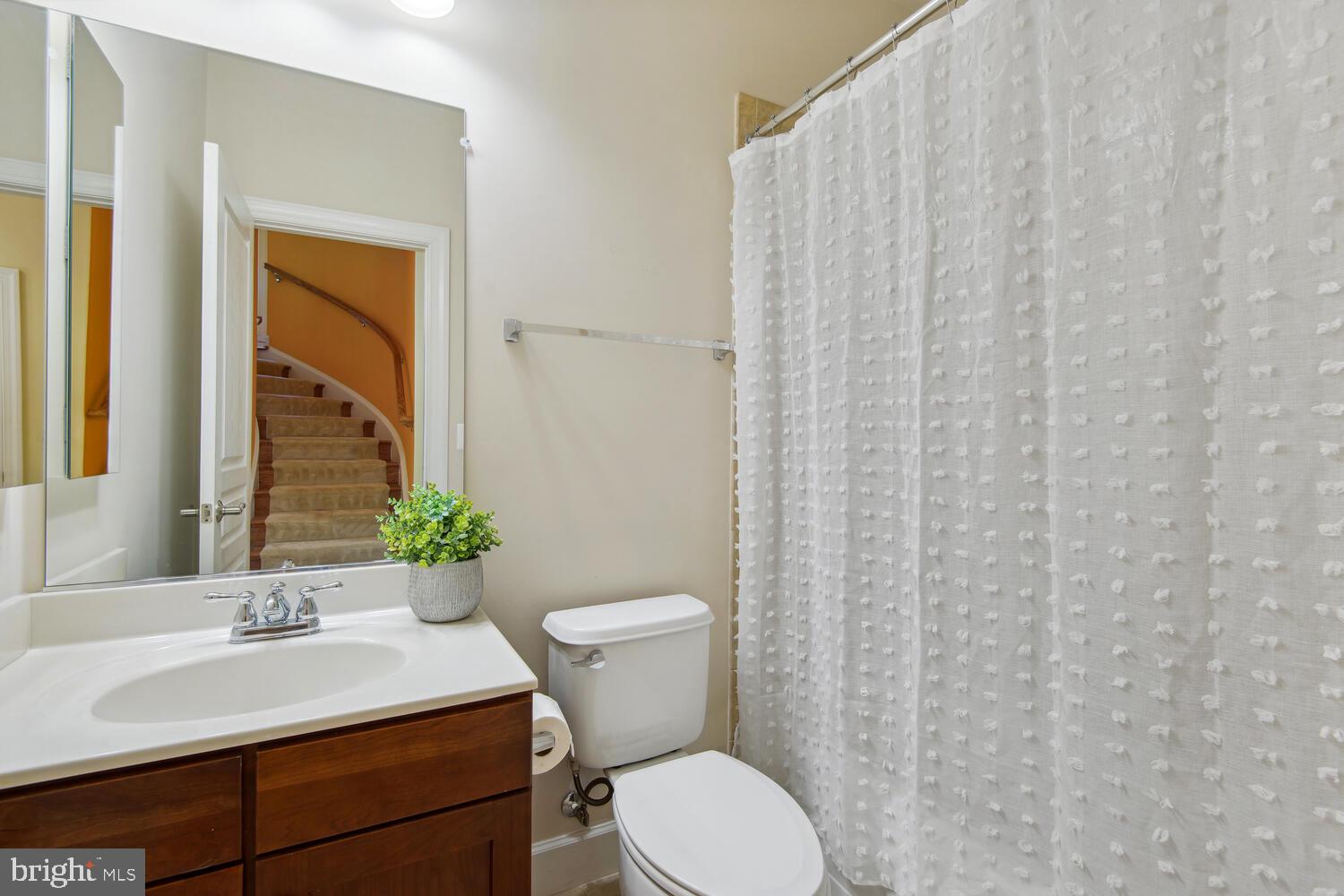 FAIR OAKS - Residential