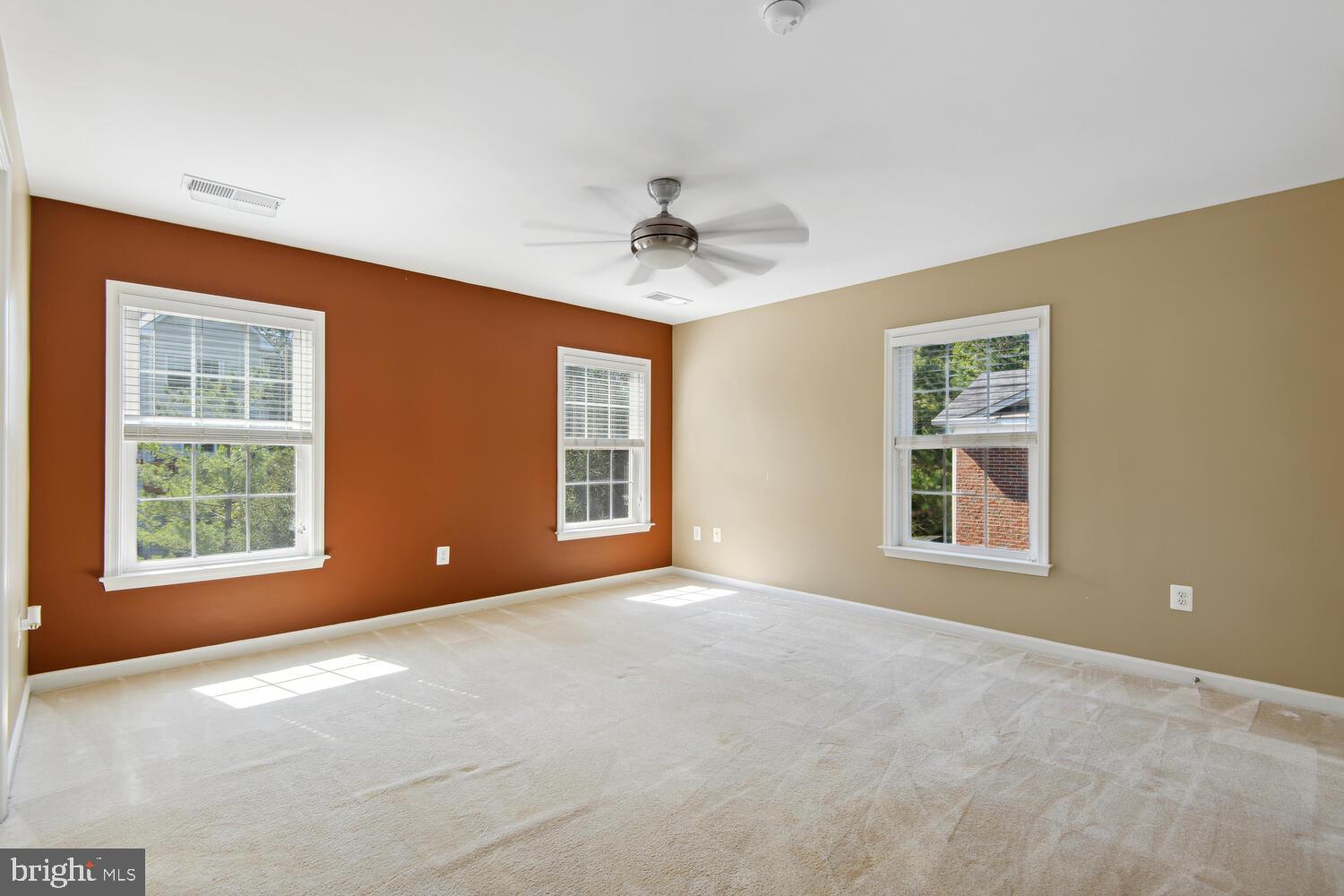 FAIR OAKS - Residential