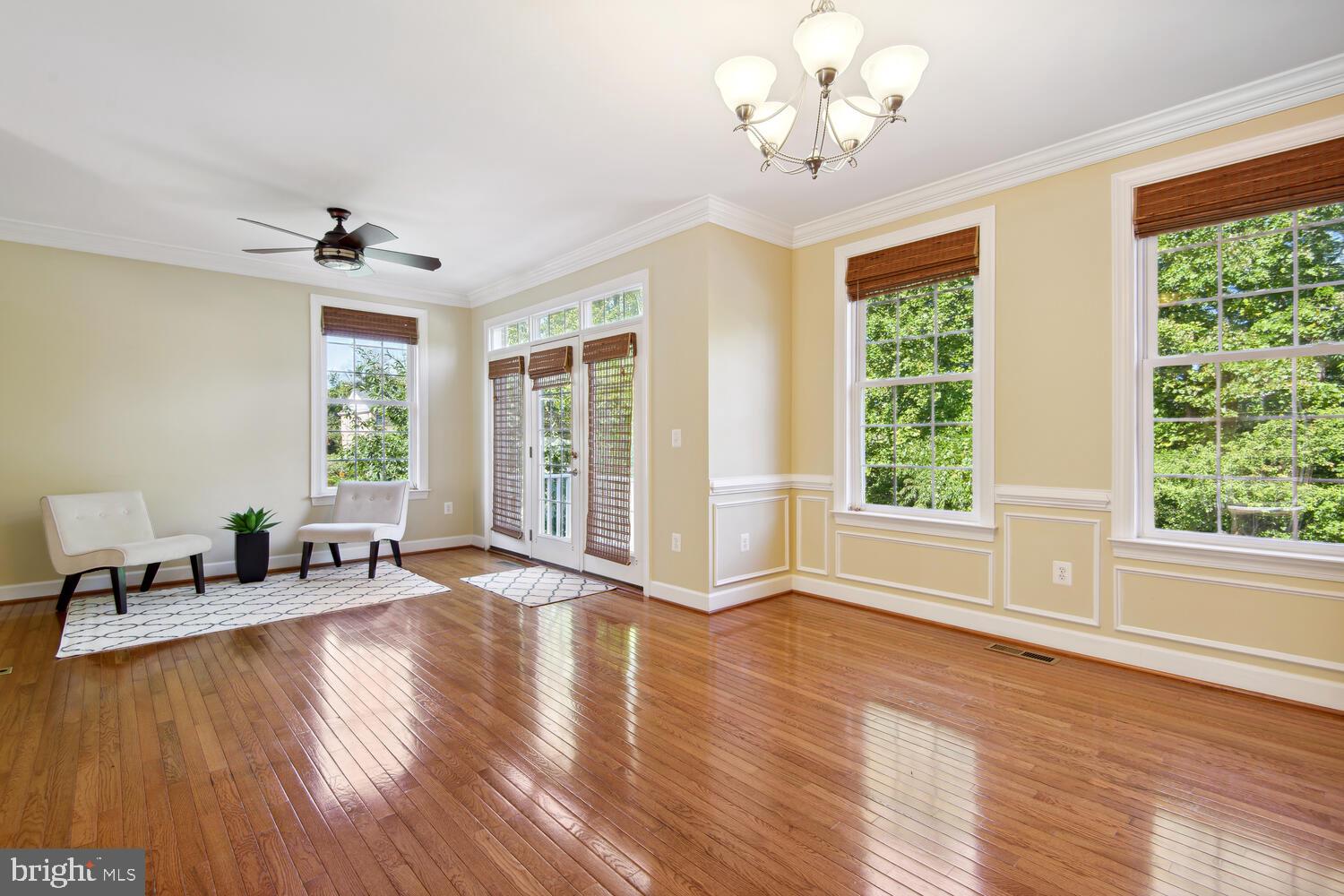 FAIR OAKS - Residential