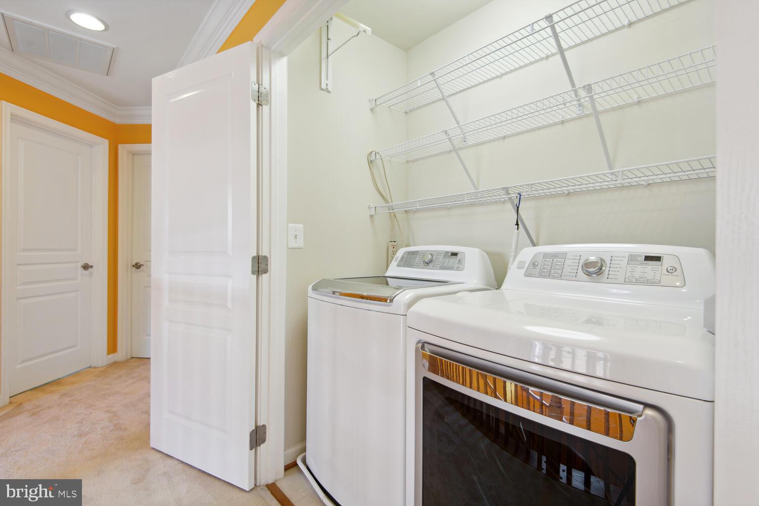 FAIR OAKS - Residential