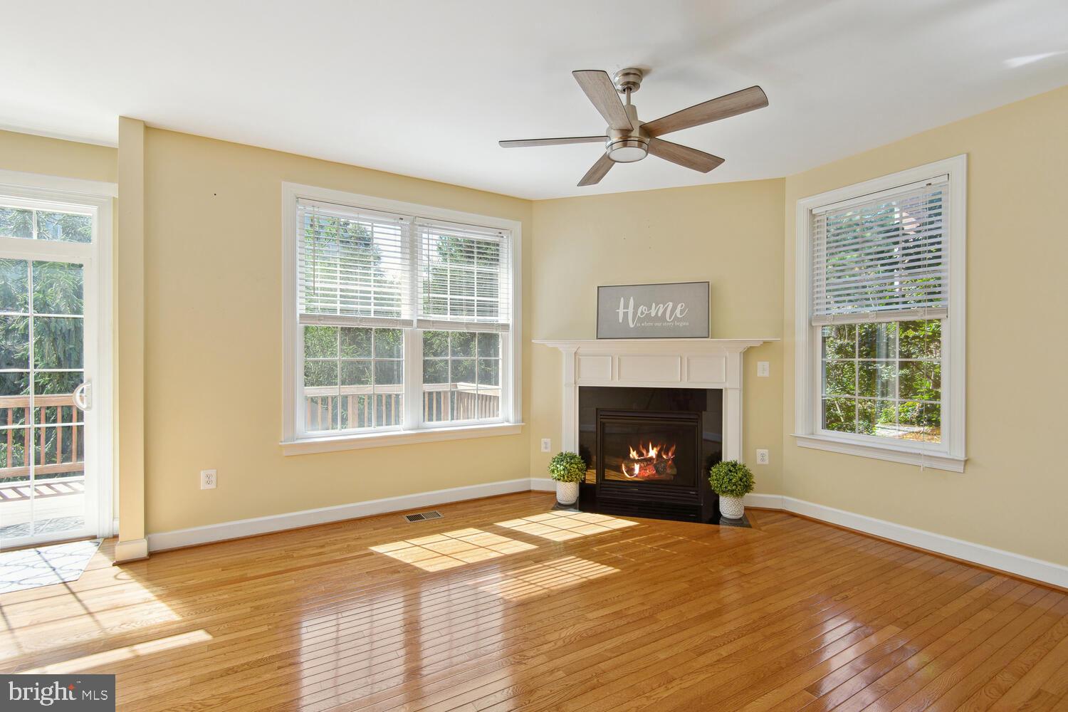 FAIR OAKS - Residential