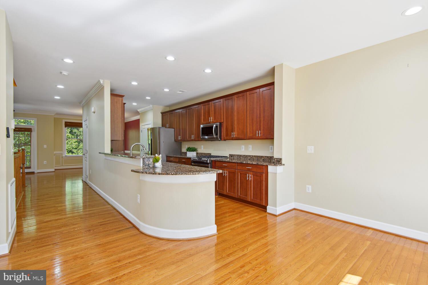 FAIR OAKS - Residential